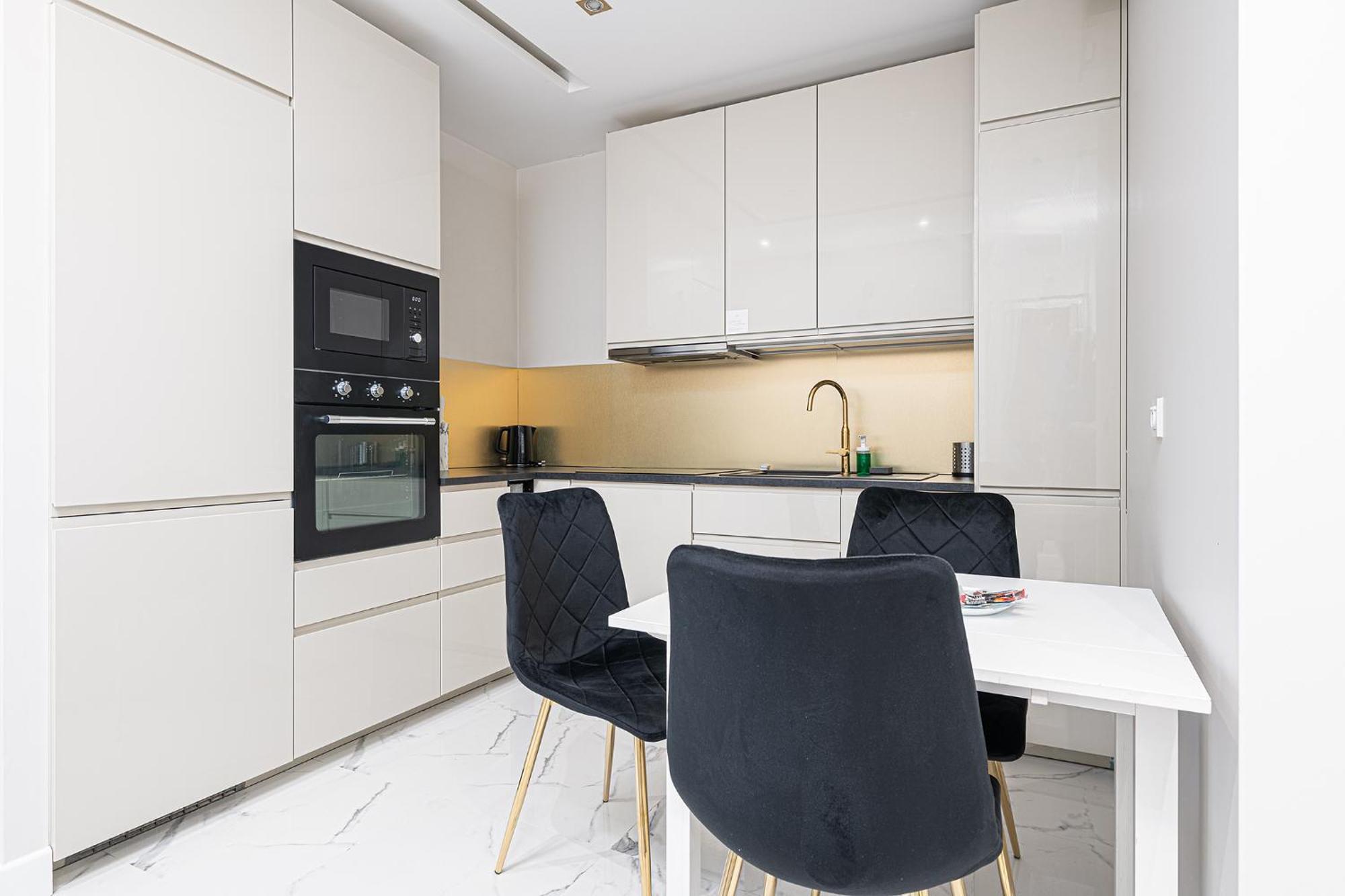 Rentplanet - Rodziewiczowny * Warsaw