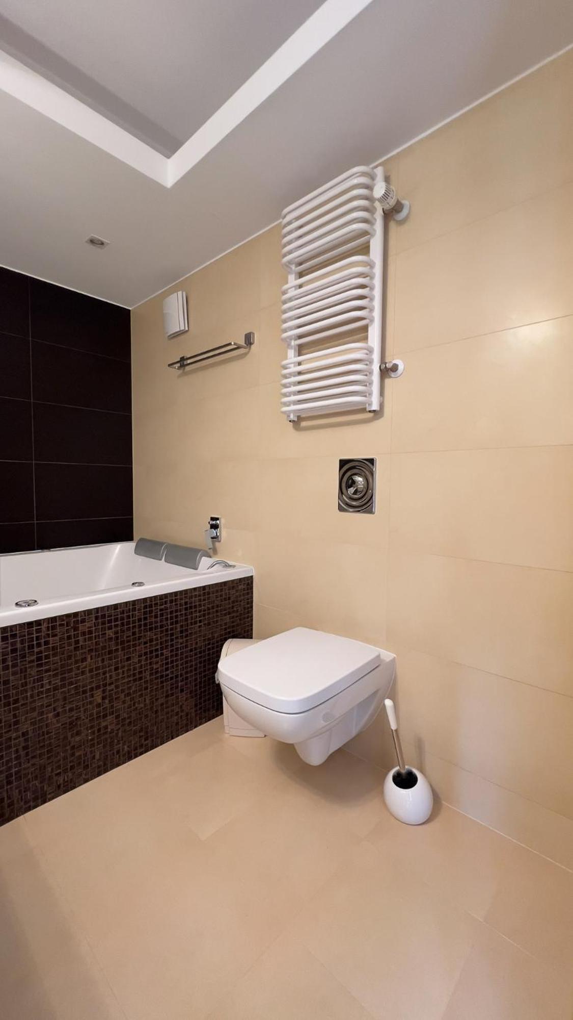 Mokotow Apartment *