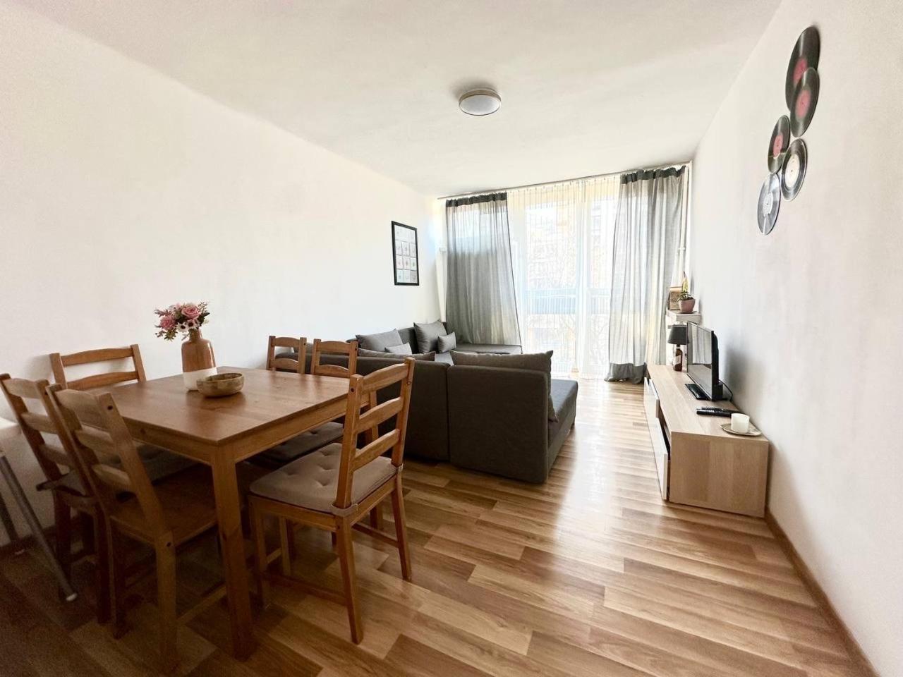 Apartamento Ohmyhome - Park Mirowski Varsóvia