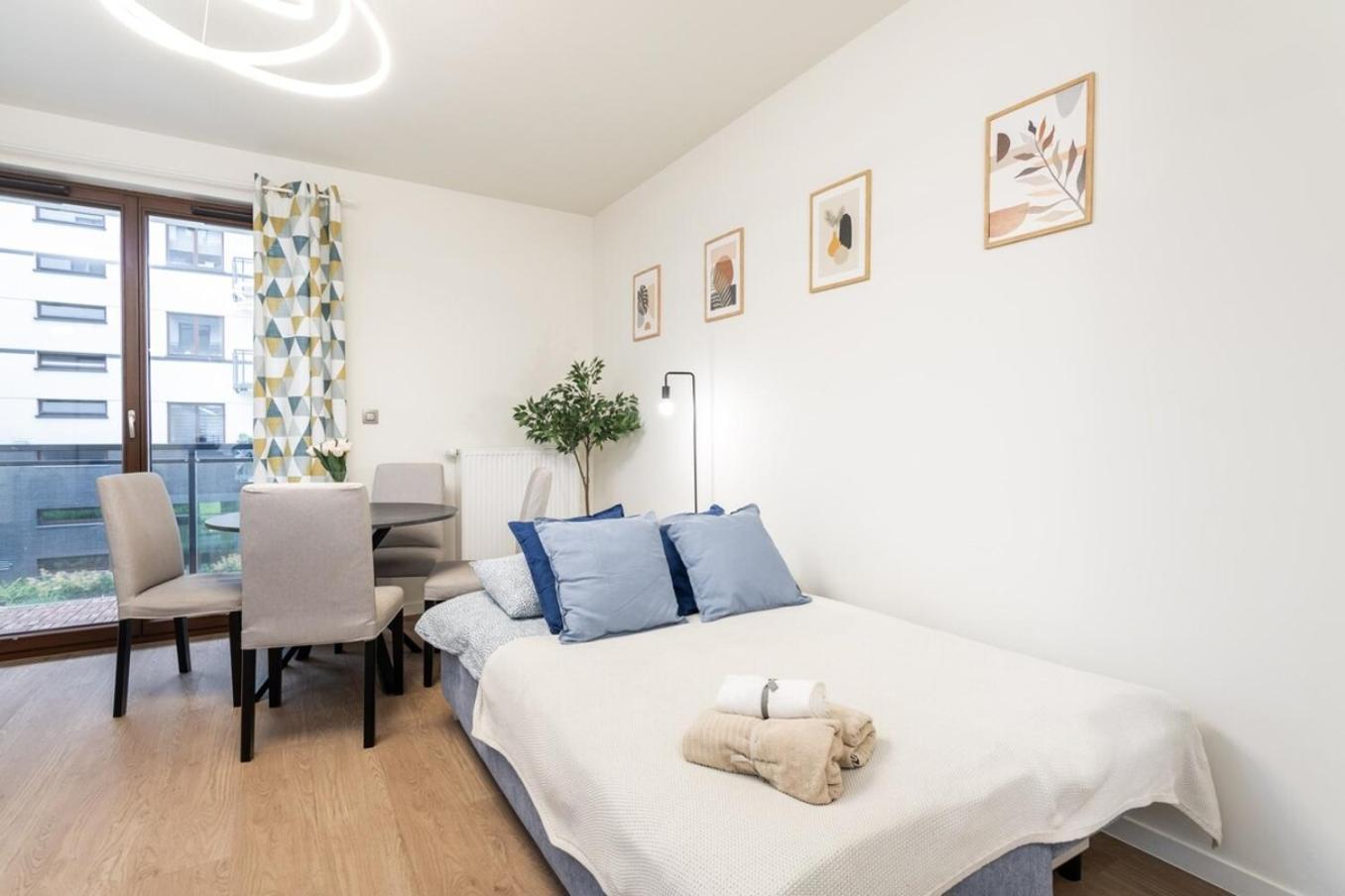 Apartment Superb Mokotow Woronicza 80