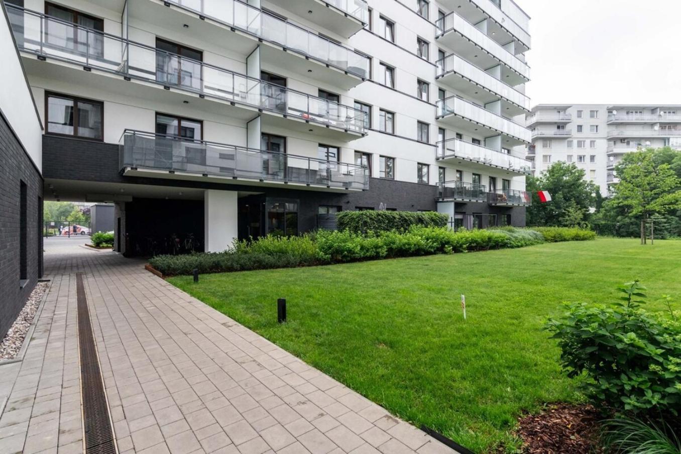 Apartment Superb Mokotow Woronicza 80
