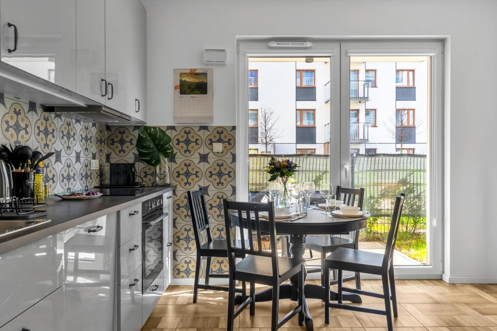 Praga - Terrace & Parking - By Rentujemy Apartment