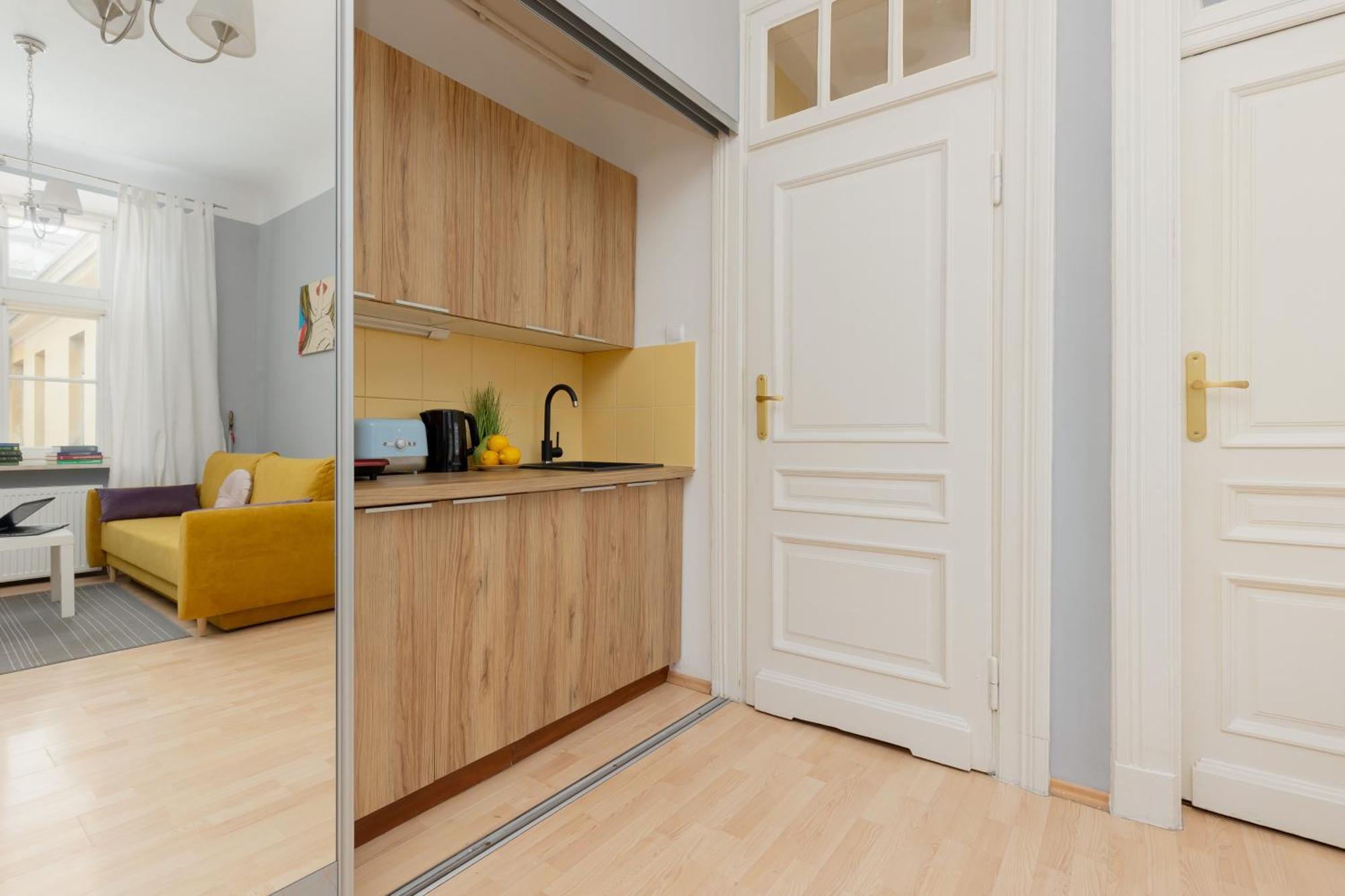 Apartament Sunny Lwowska Street Metro By Renters *