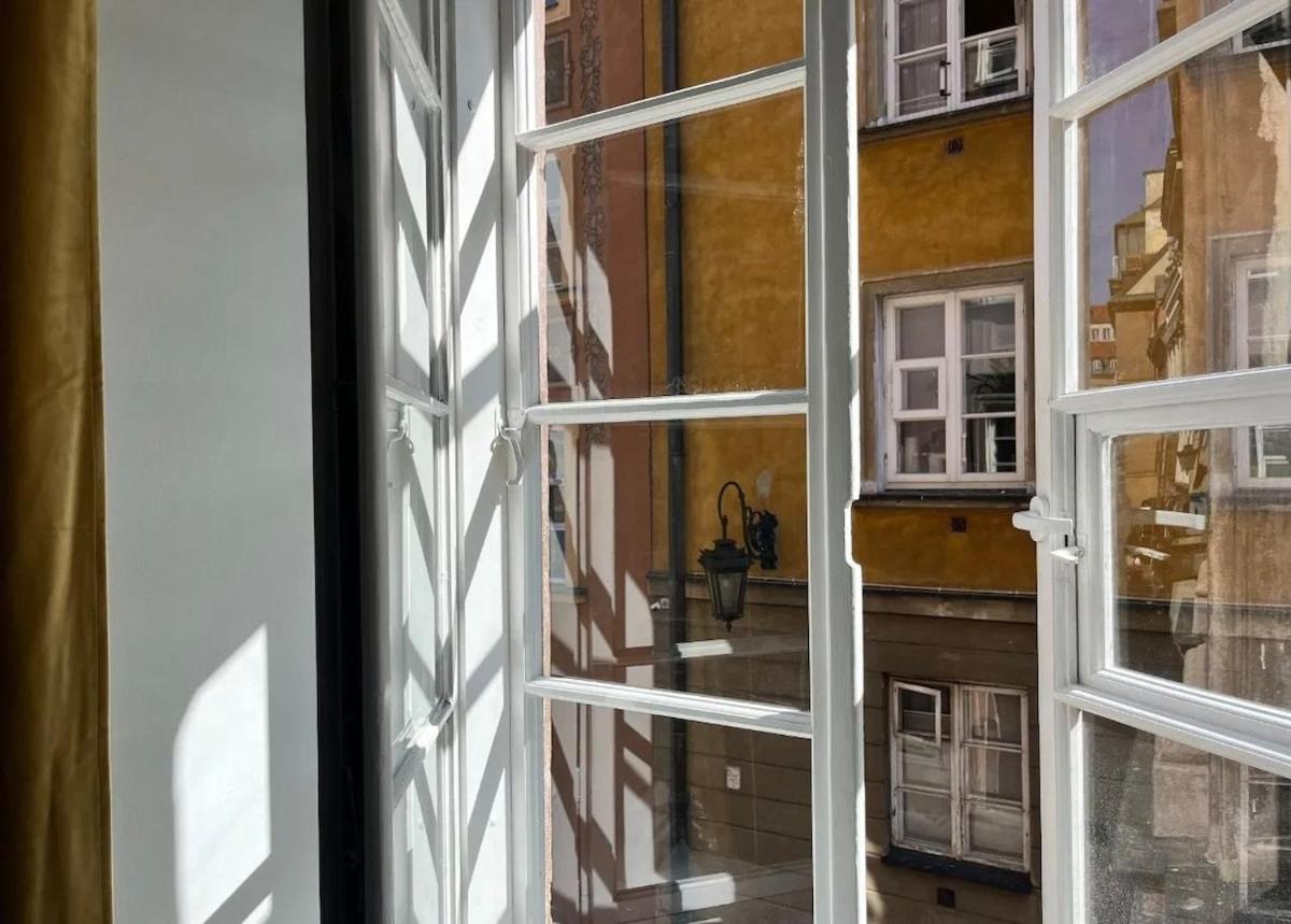 Apartment Fantastic In Old Warsaw