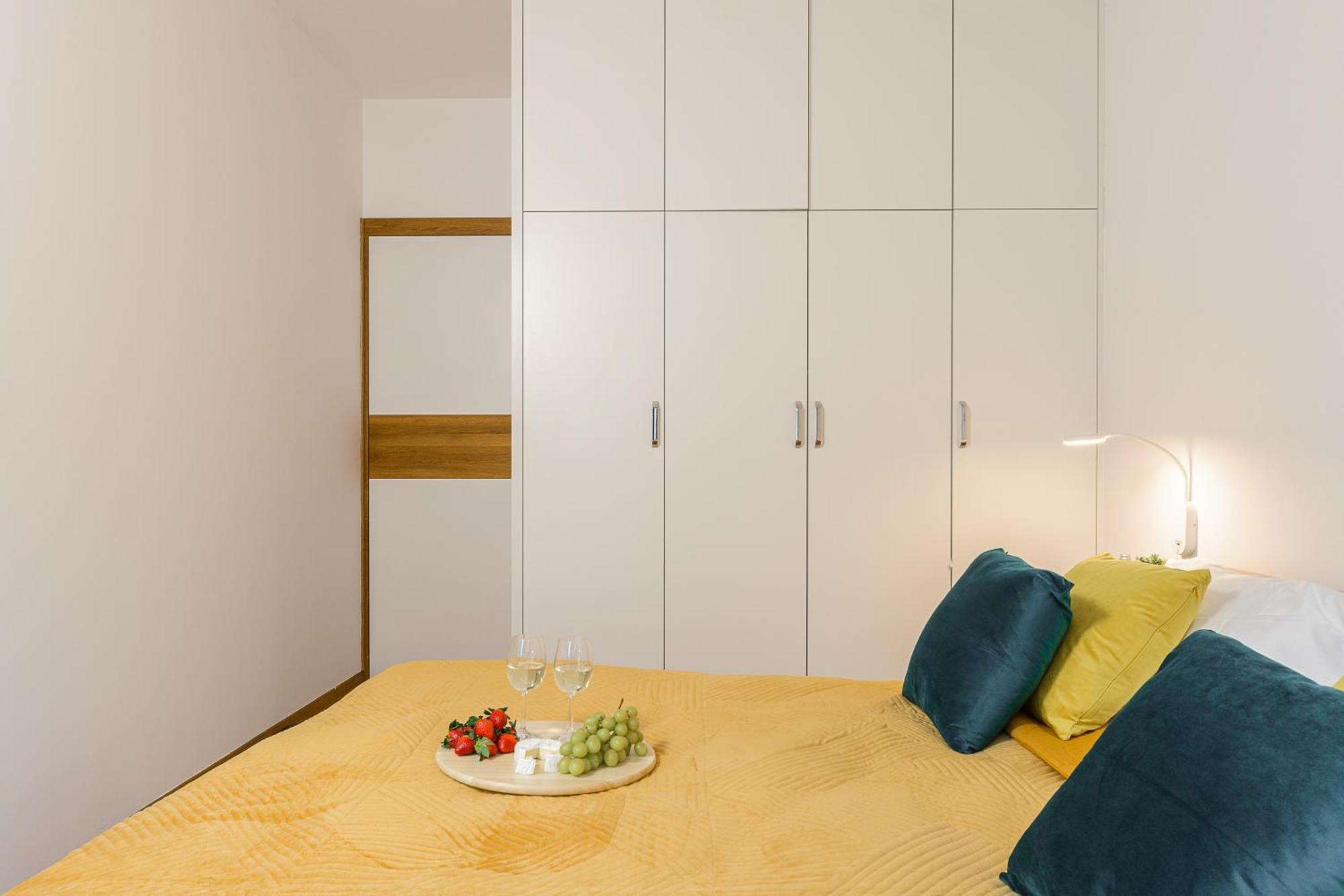 Cozy Family With Balcony Near Zlote Tarasy *