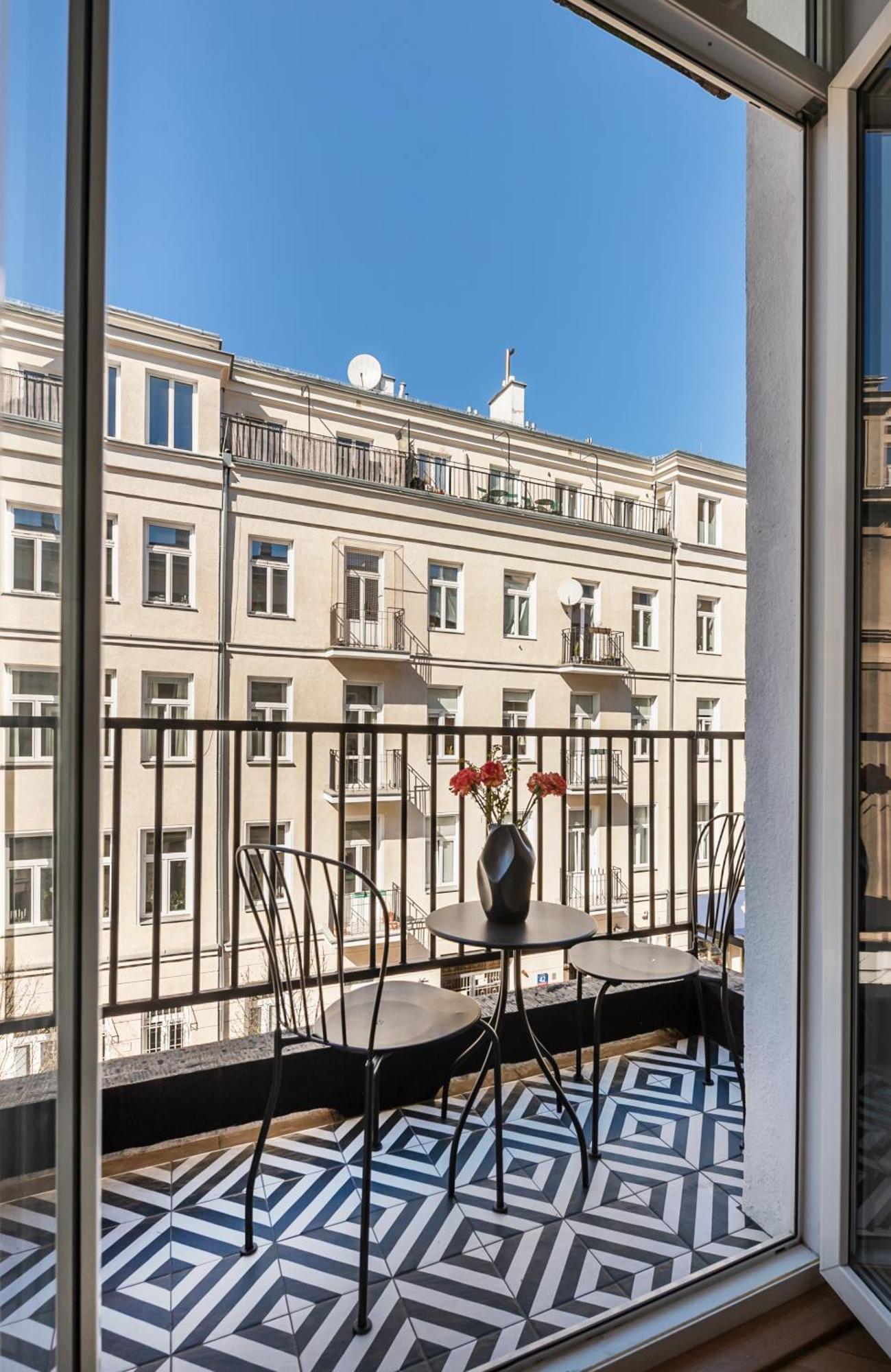 Wilcza With Mezzanine Apartment Warsaw
