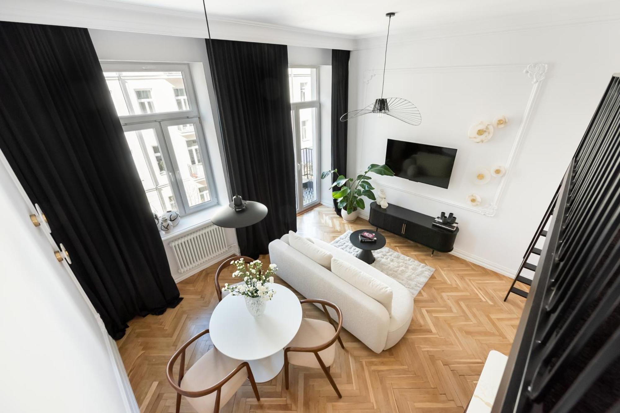 Wilcza With Mezzanine Warsaw