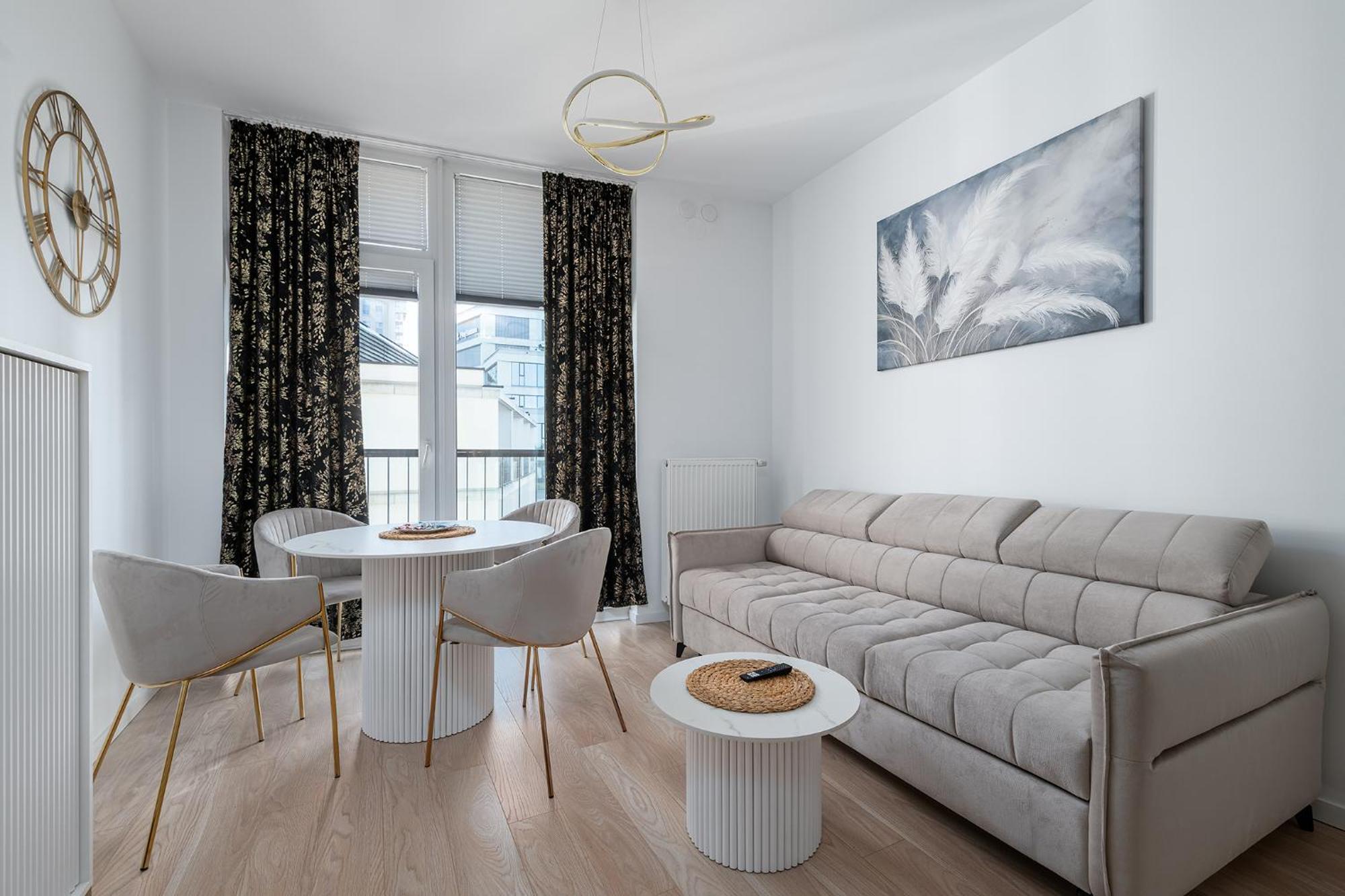 Rentplanet - Krochmalna Warsaw