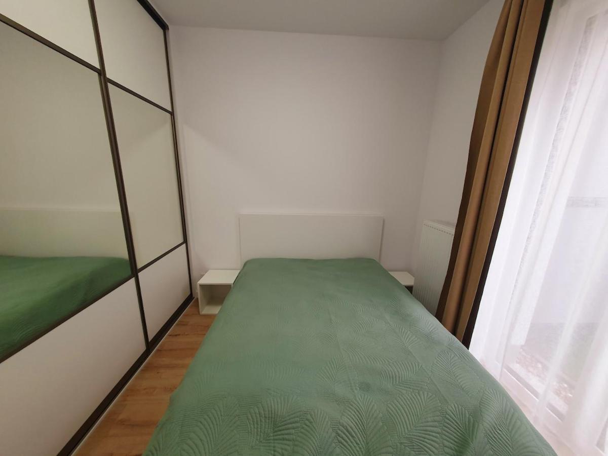 Apartment Spacious, Modern, New Flat In A Vibrant Area And Quick Access To The Center Warsaw