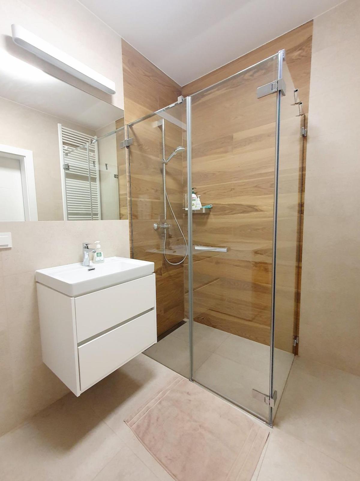 Apartment Spacious, Modern, New Flat In A Vibrant Area And Quick Access To The Center