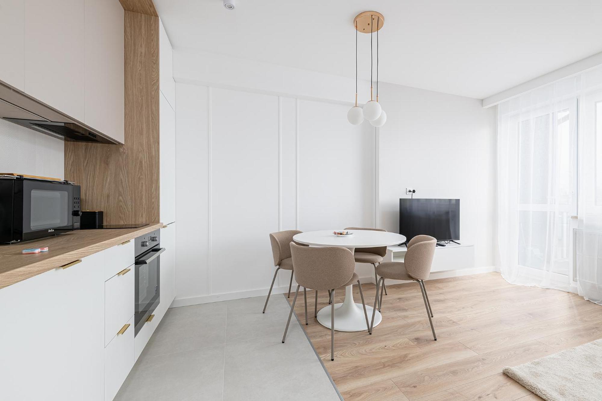 Rentplanet - Pileckiego Warsaw
