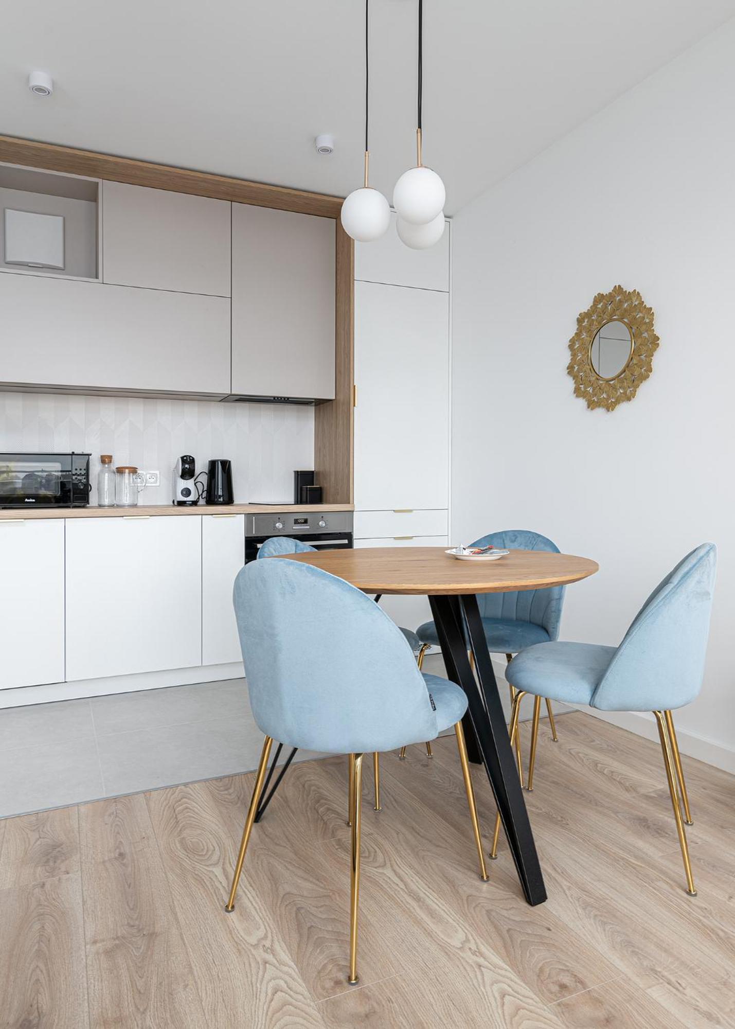Rentplanet - Pileckiego Warsaw