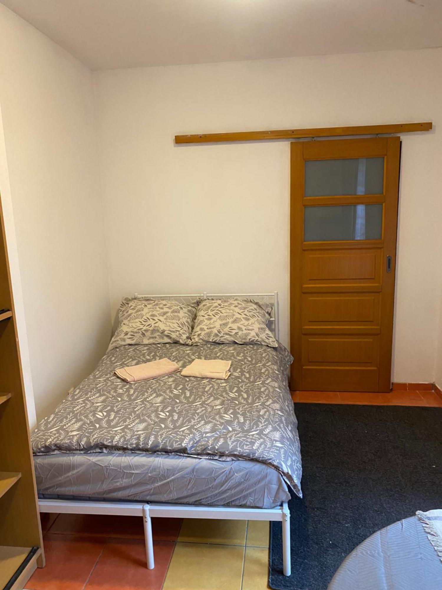 Apartament Arkuszowa 58 15 *