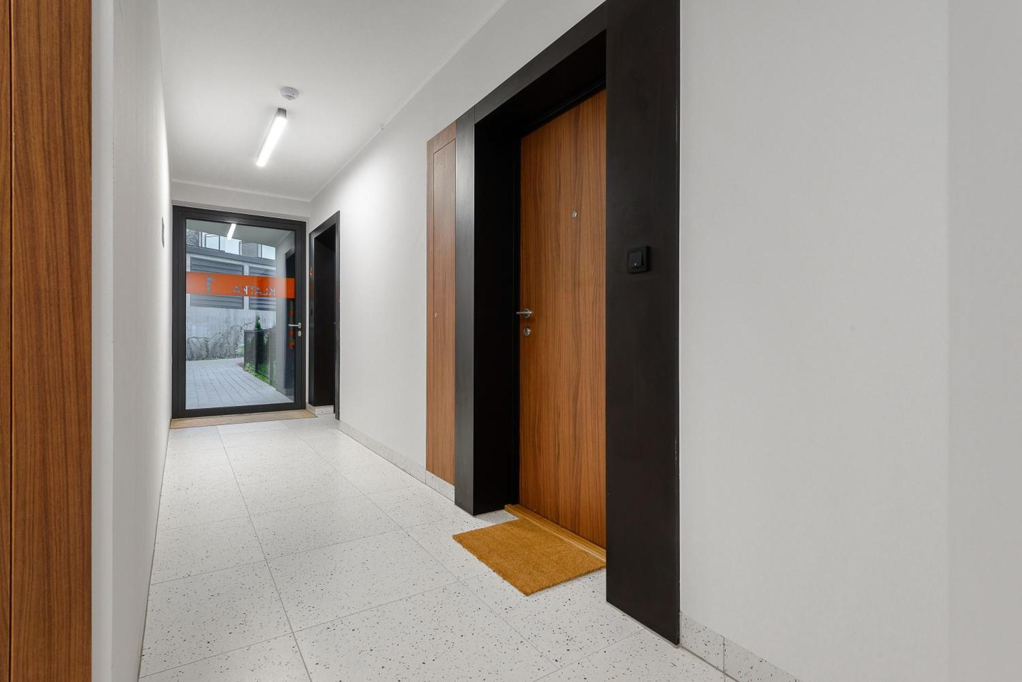 Shortstaypoland Zupnicza B83 Apartment *