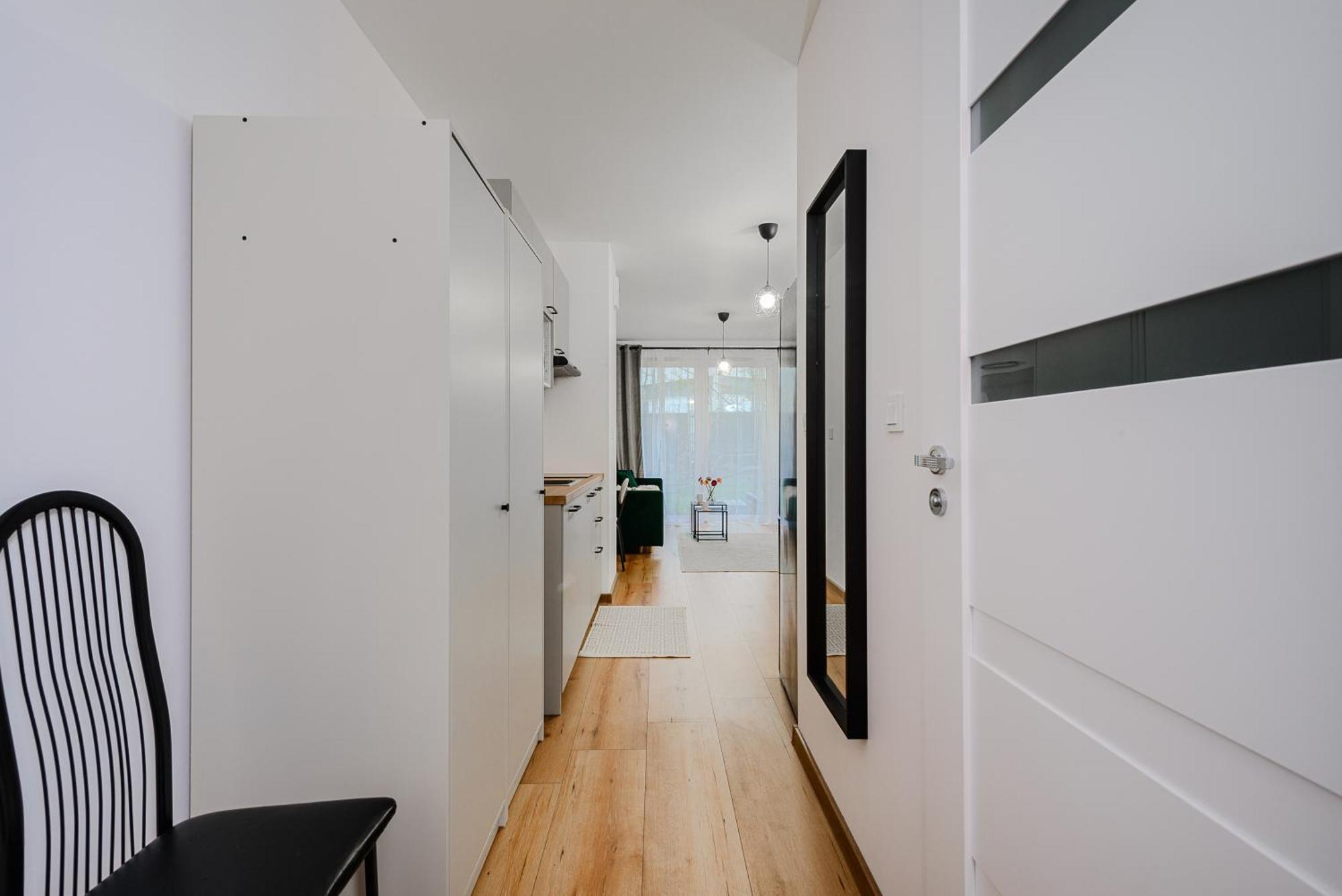 Apartment Shortstaypoland Zupnicza B83 Warsaw