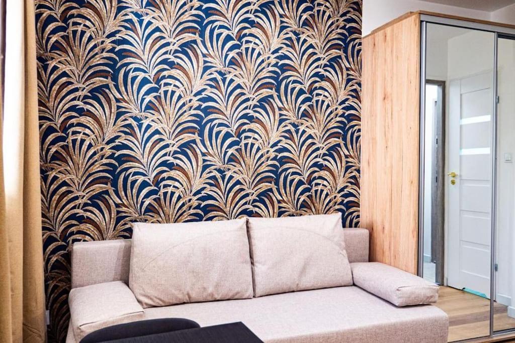 Mala Kawalerka Spokojna Okolica, Swietny Dojazd Apartment Warsaw