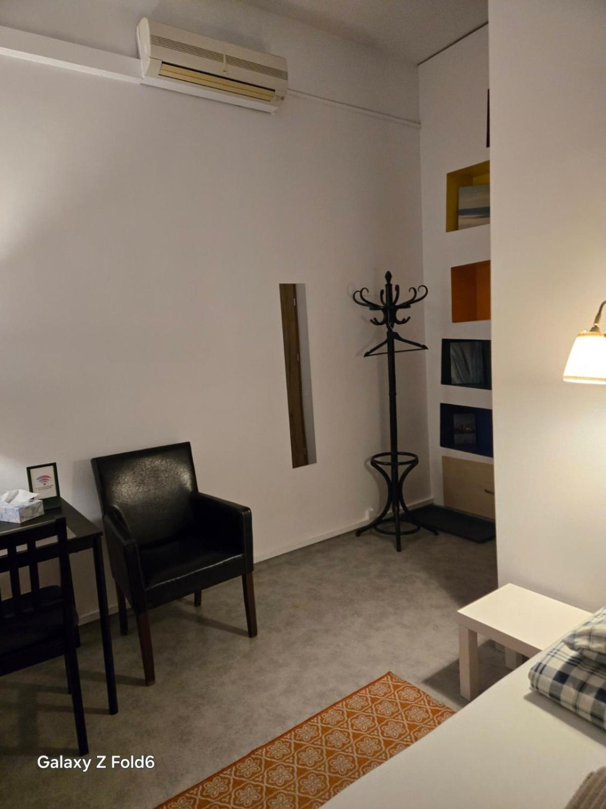 Pinto Guest Apartment