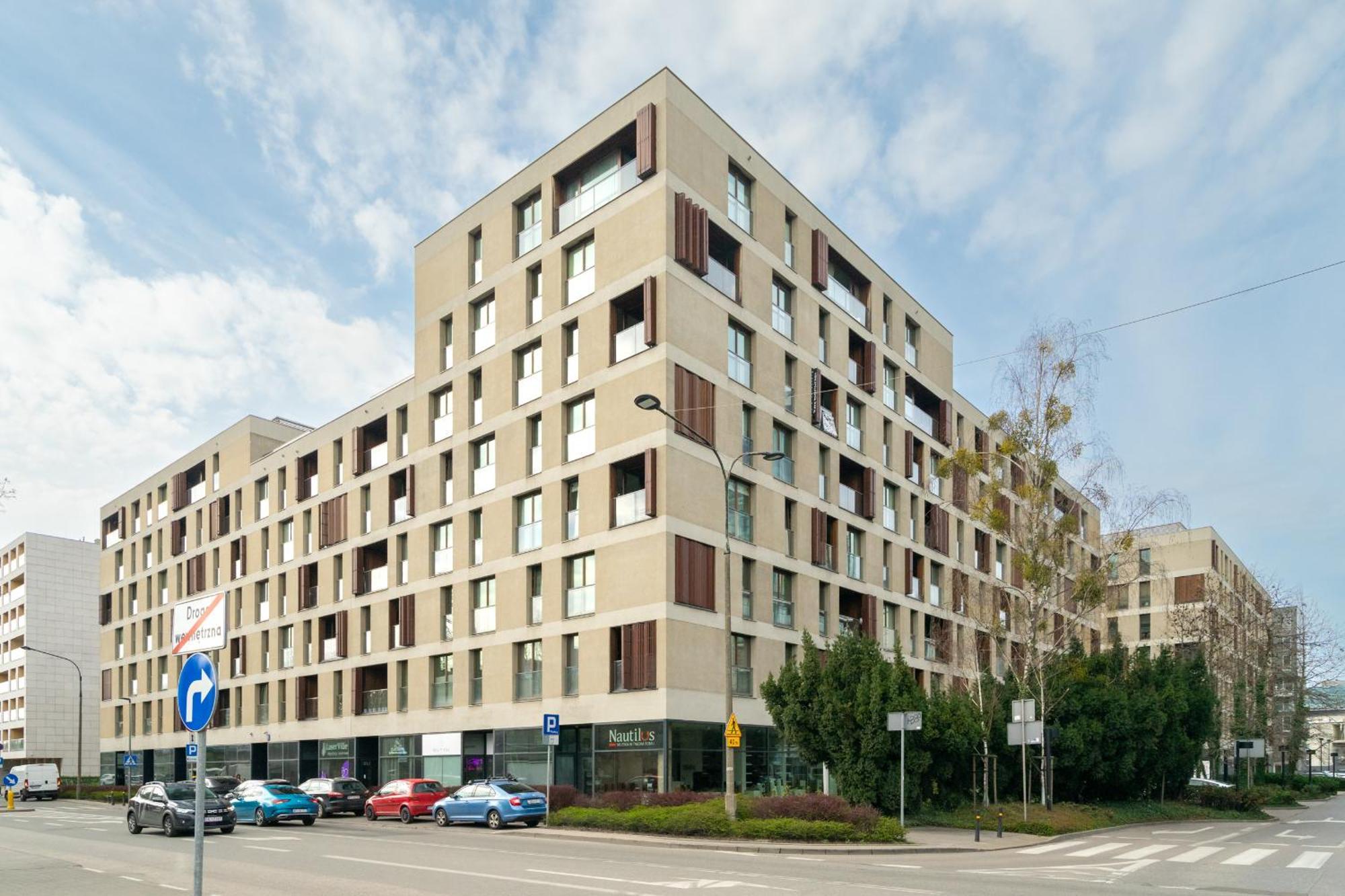 Golden - Big Luxury In The Center - Kolejowa