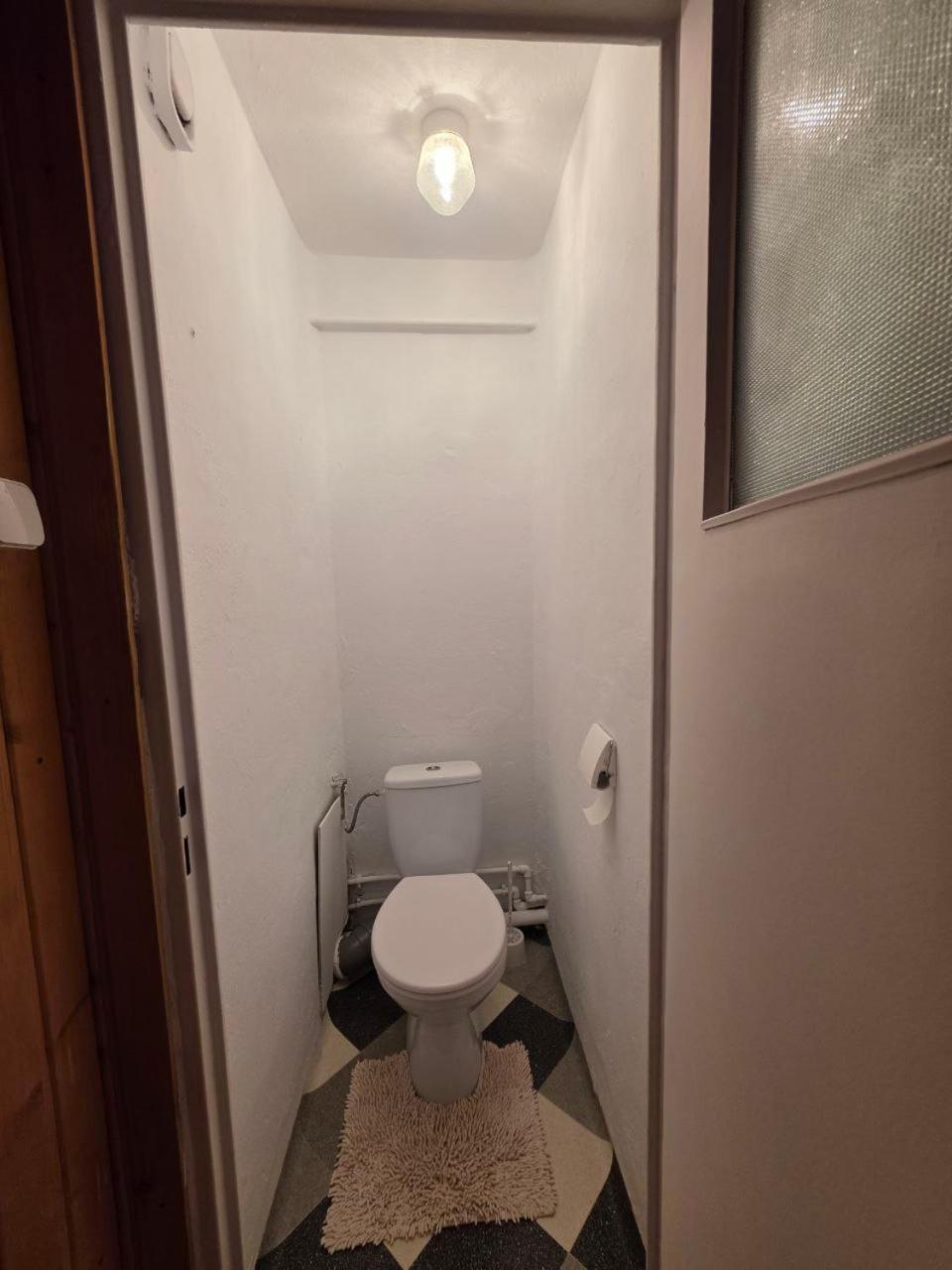 Homestay Na Ulicy Bora Komarowskiego 35