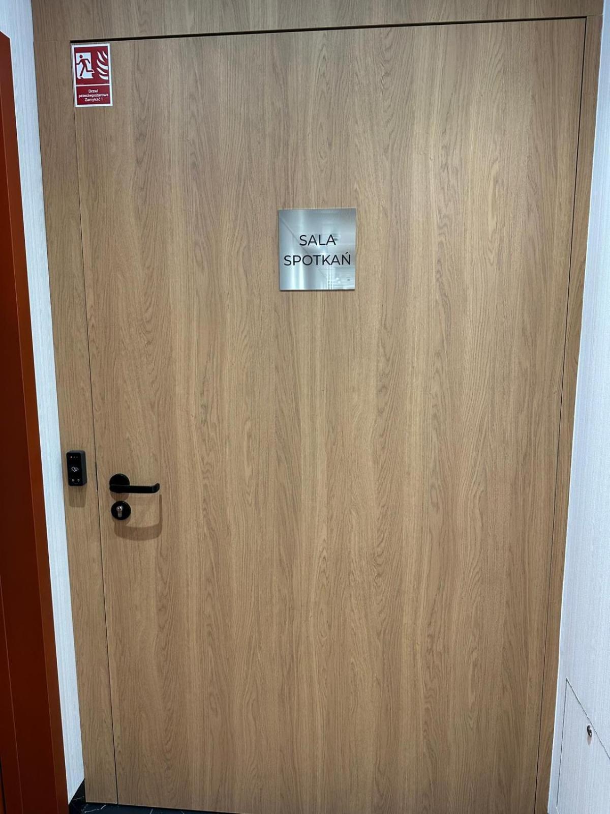 Apartment Towarowa Towers Residences Warsaw