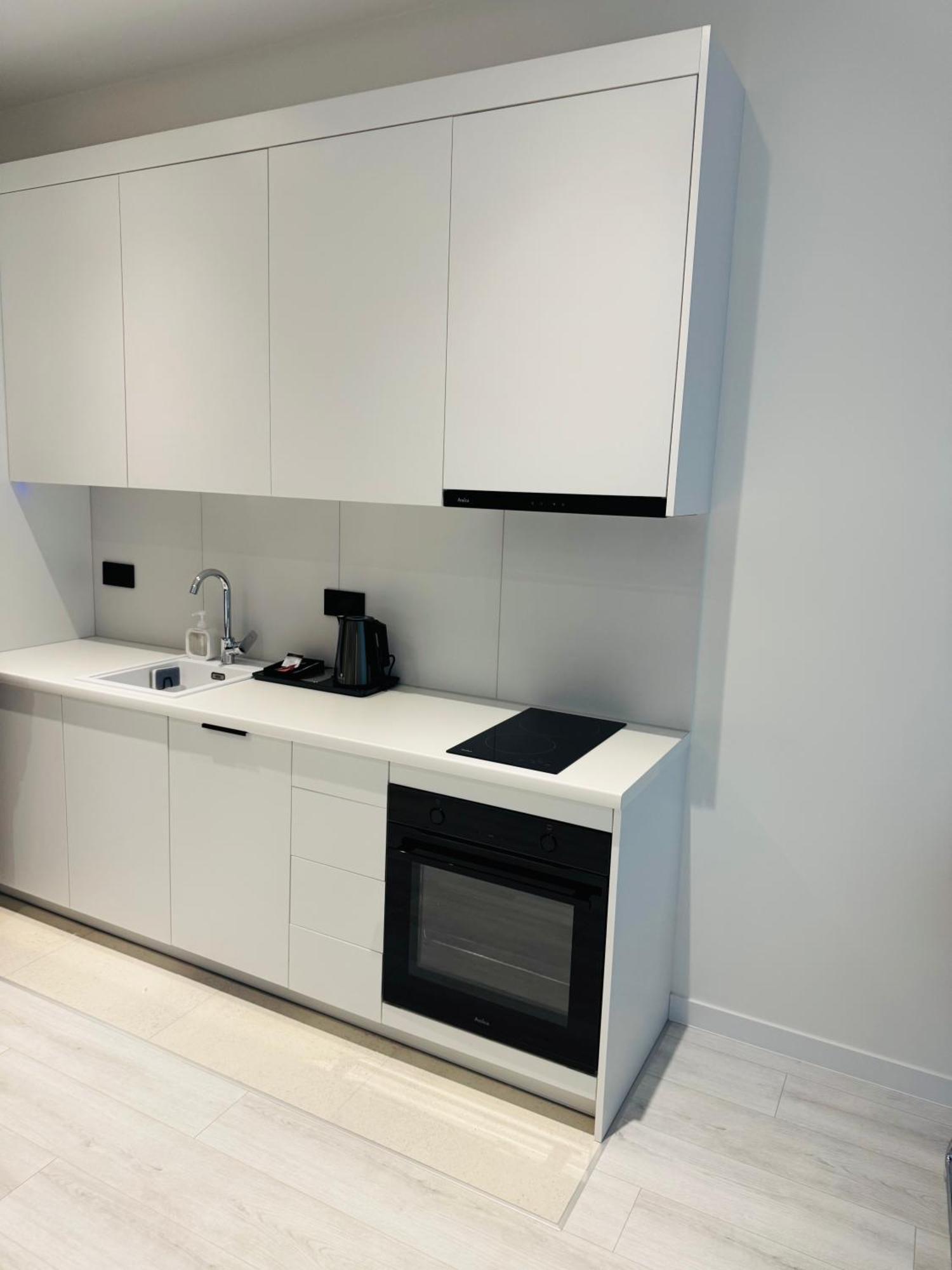 Towarowa Towers Residences Apartment Warsaw