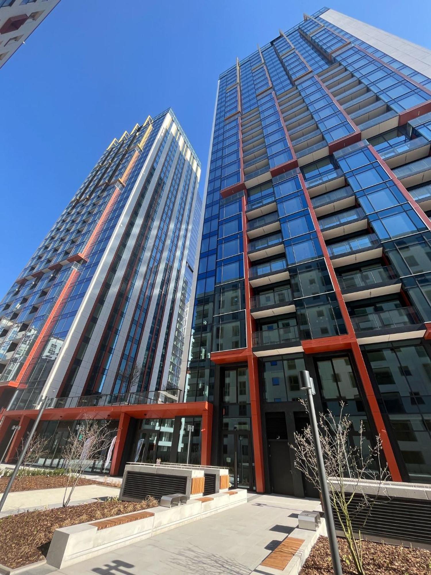 Apartment Towarowa Towers Residences *
