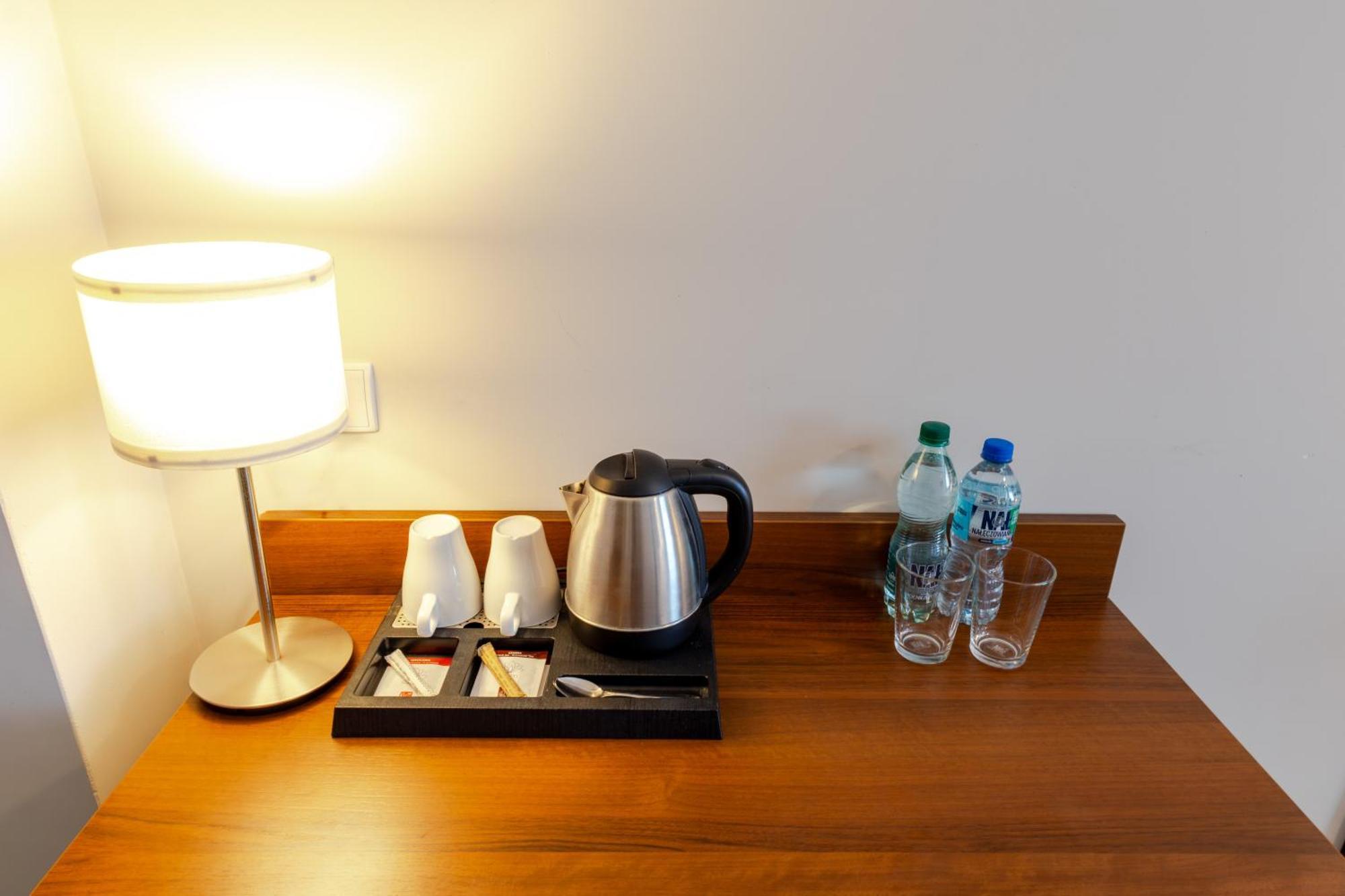Metro Wileńska Hotel apartamentowy Warszawa