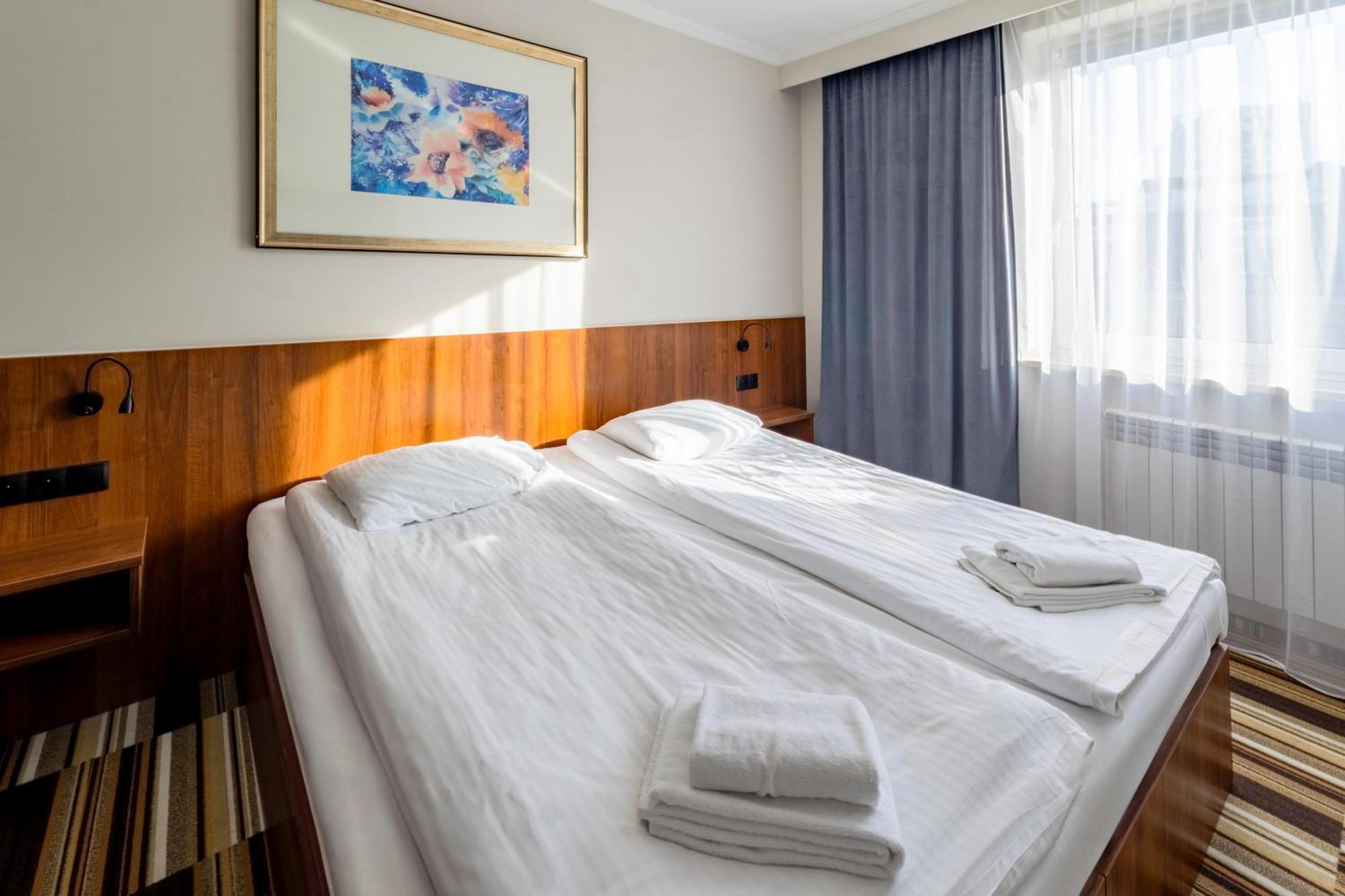 Metro Wileńska Hotel apartamentowy 2*