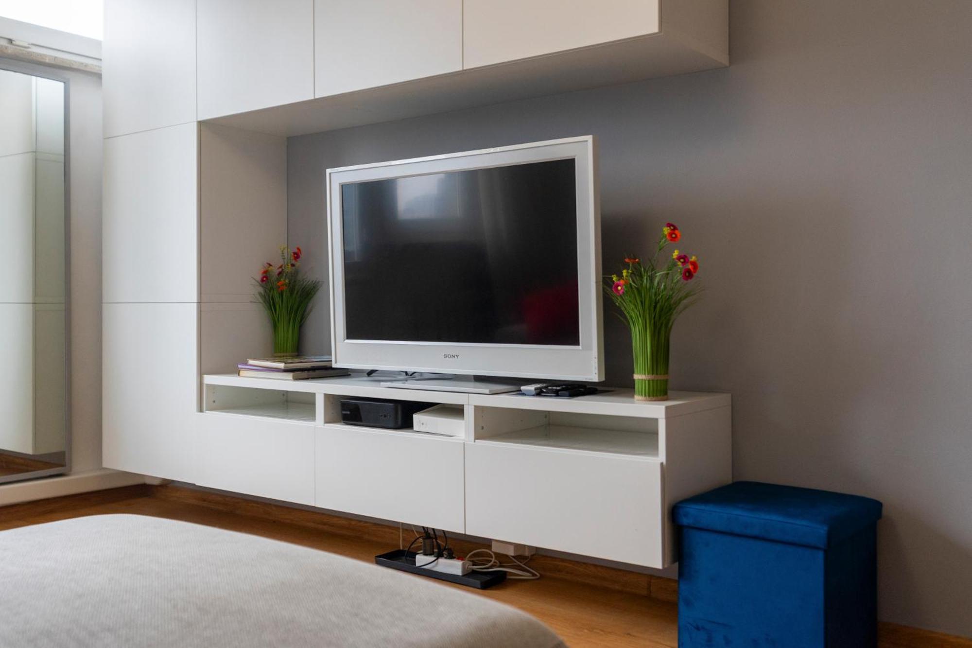 Towers Skyline Apartment