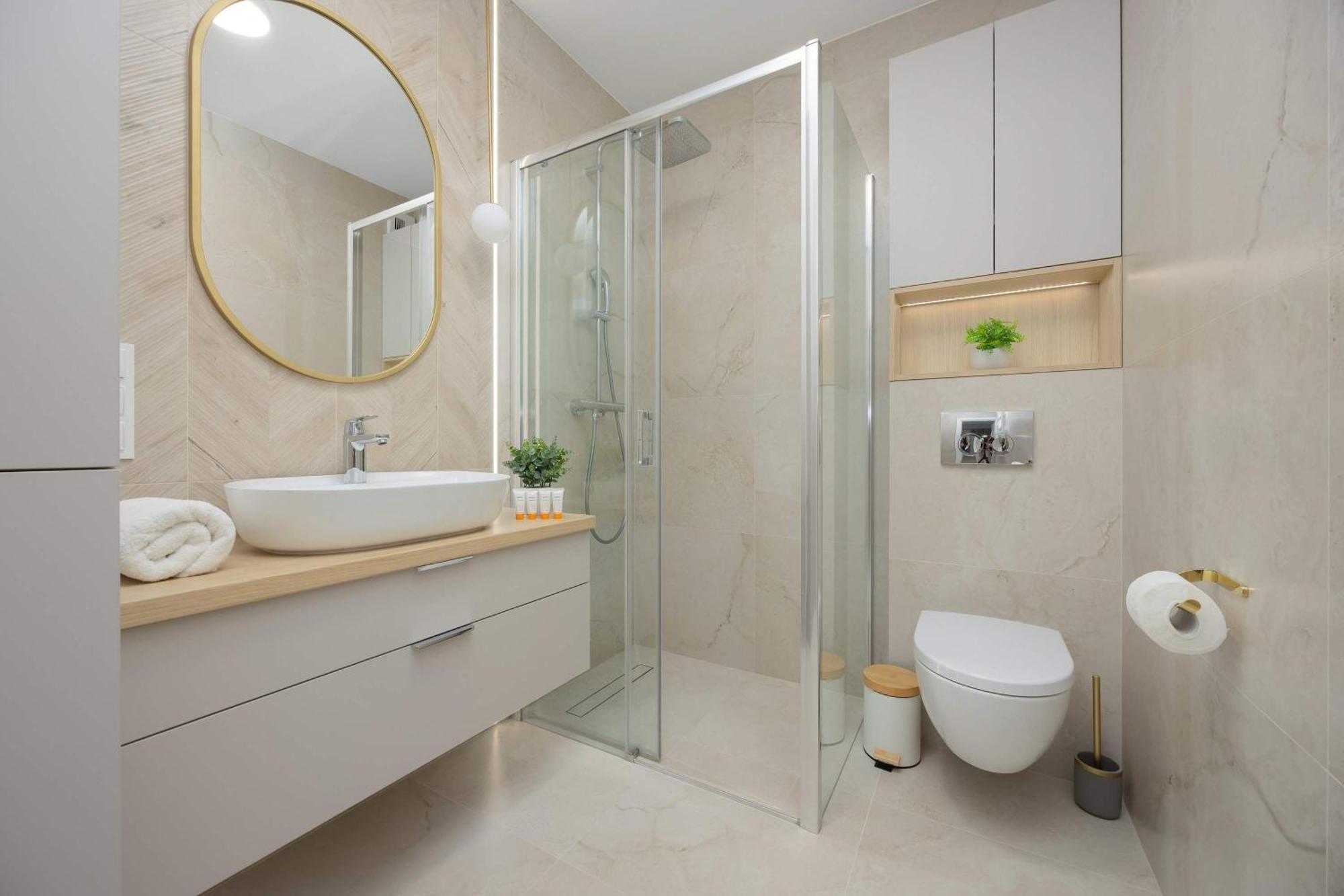 Spacious With Parking On Grochow By Renters Apartament Warszawa