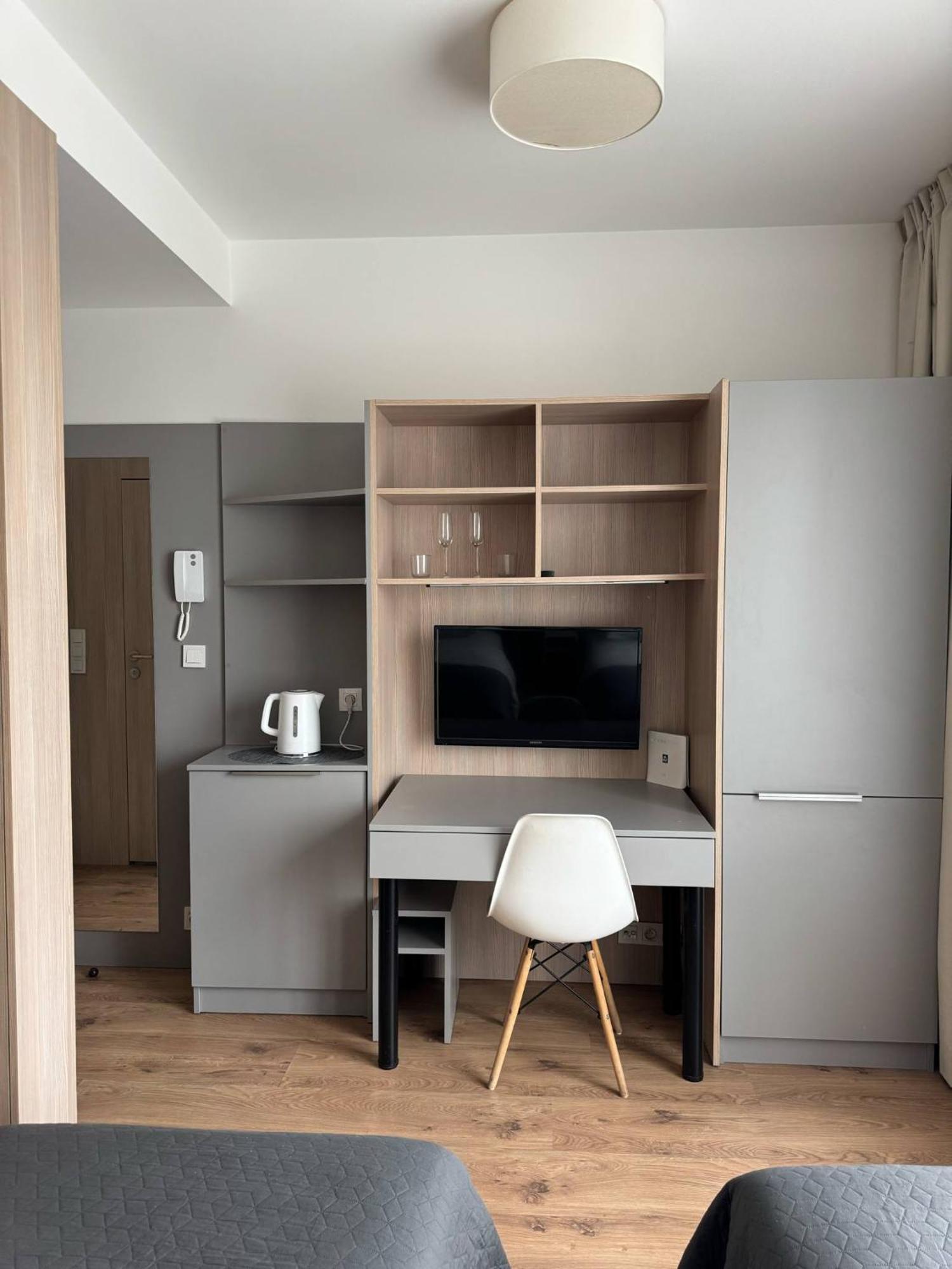 Wolska Blisko Scislego Centrum, Wifi, Ac, In Very Close To The Strict Center Warsaw