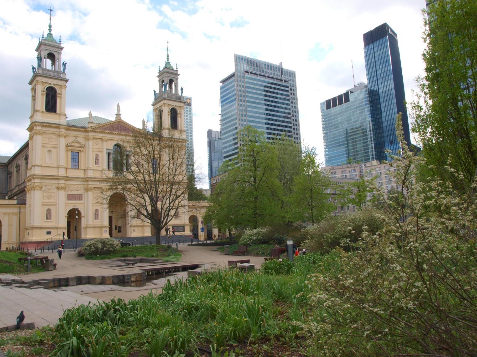 Rondo Onz Warsaw