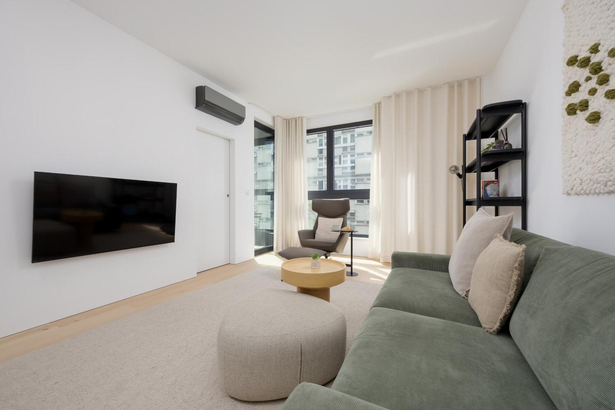 Stylish Grzybowska By Renters Warsaw