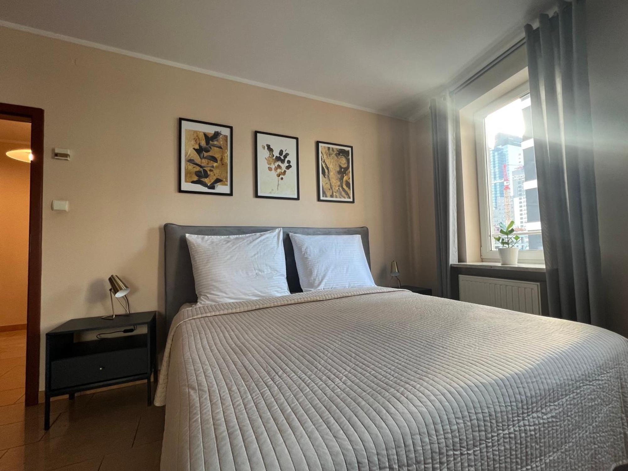 Apartment Duzy Przestronny Z Darmowym Parkingiem I Dwoma Balkonami