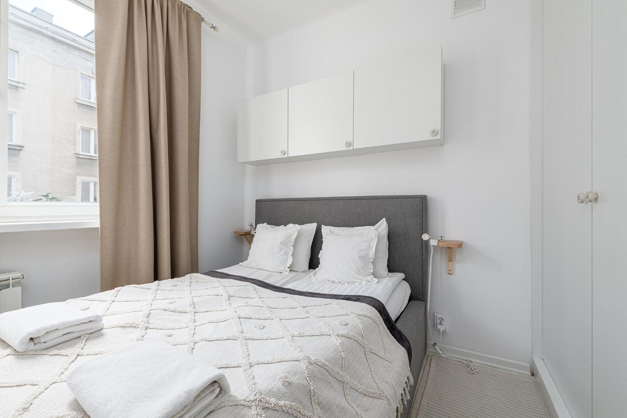 Rentplanet - Sniadeckich Apartment Warsaw