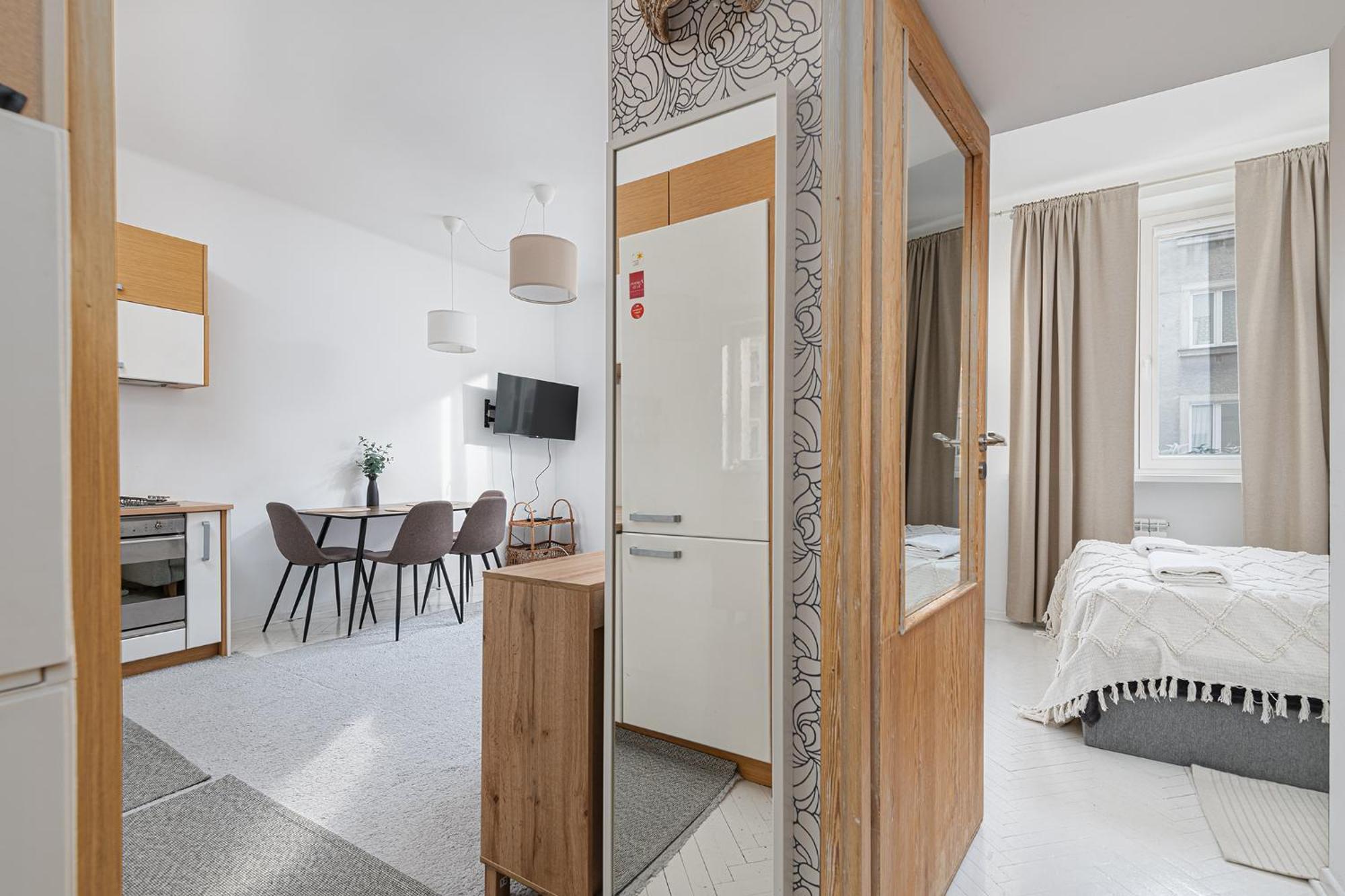 Apartment Rentplanet - Sniadeckich Warsaw