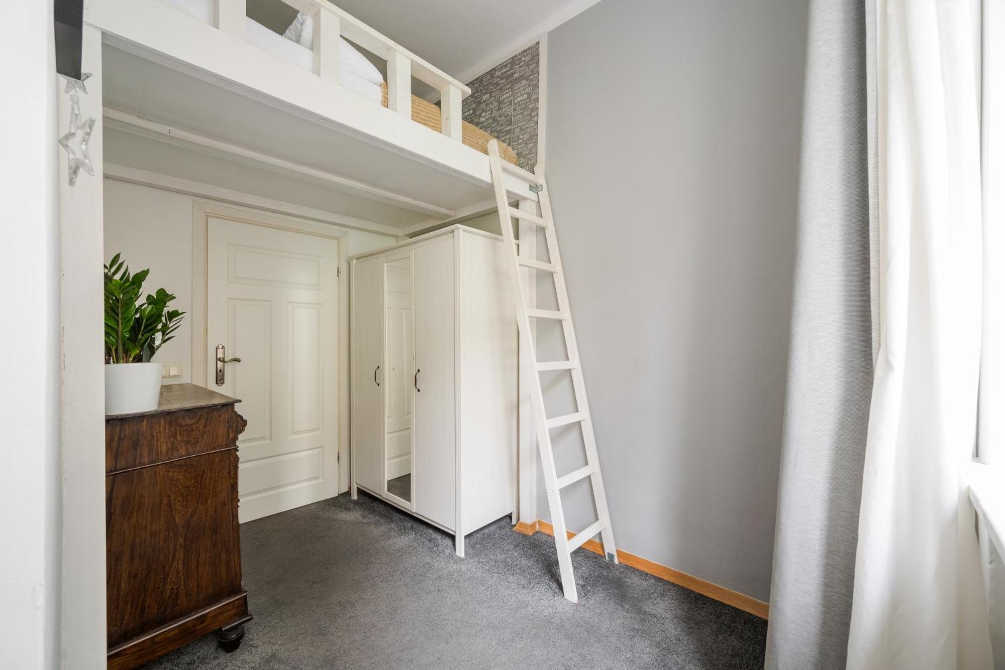 Nowy Swiat 35 With Mezzanine Warsaw
