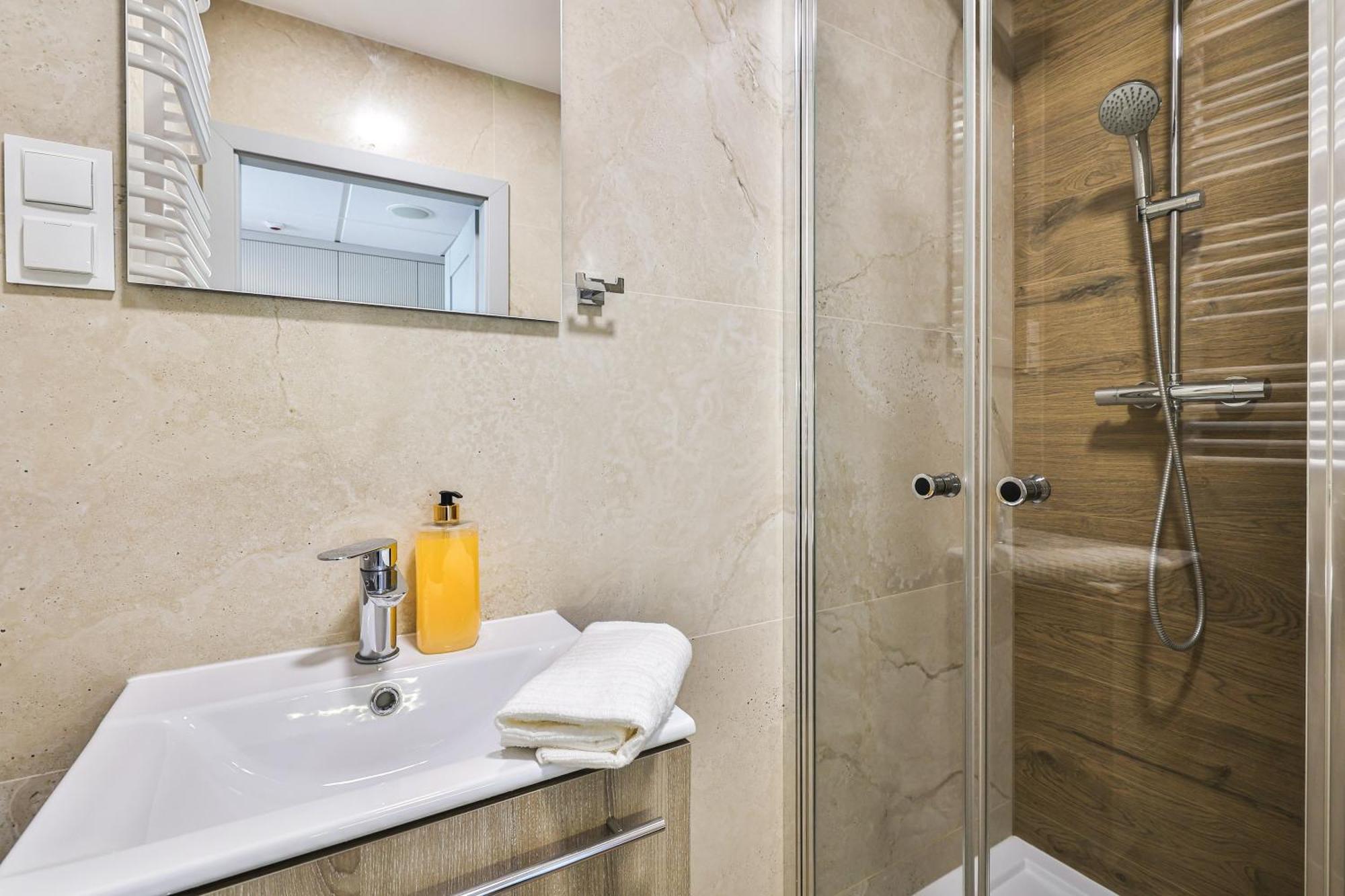 Pileckiego 59 Free Parking By Perfect Apartament Warszawa