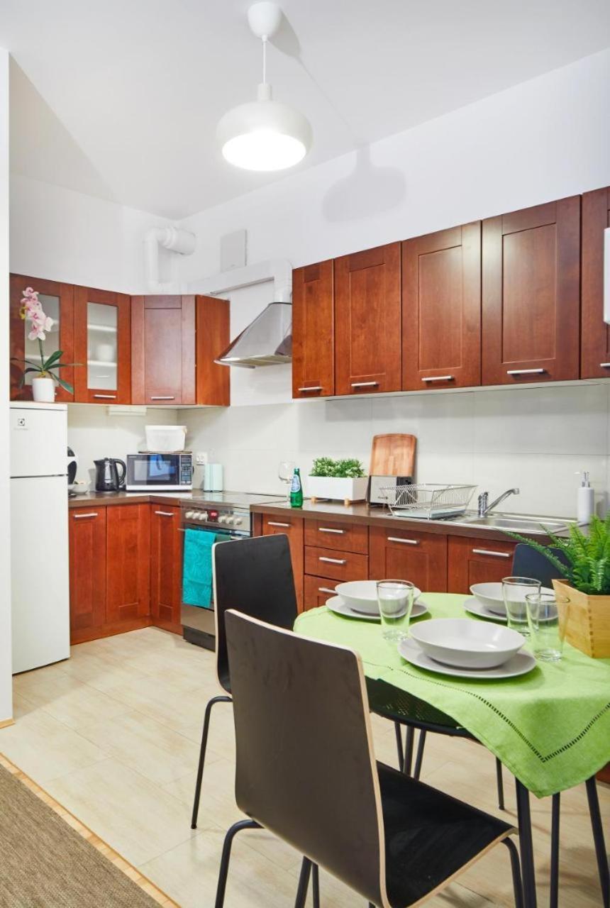 Modern Zoliborz Lux Near Center With Parking And Garden Apartment