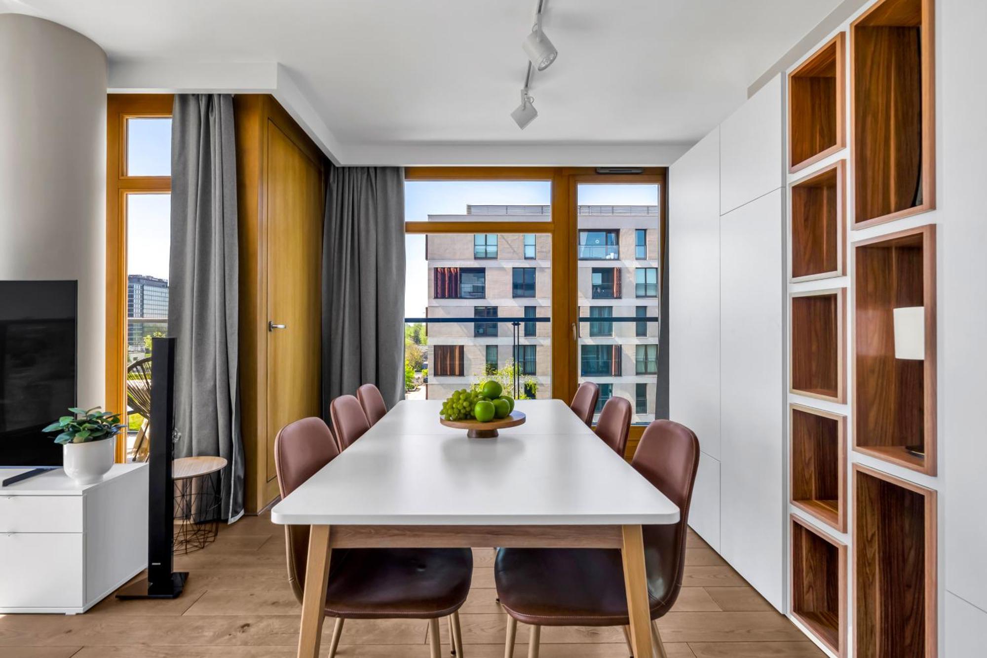 Prestige - 86m2, Two-level Loft, Parking - By Rentujemy Apartamento