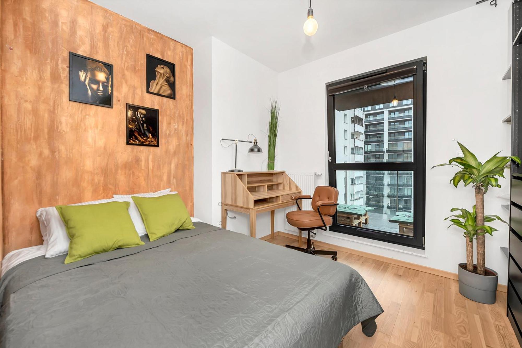 Lumina Comfortable With Balcony Warsaw
