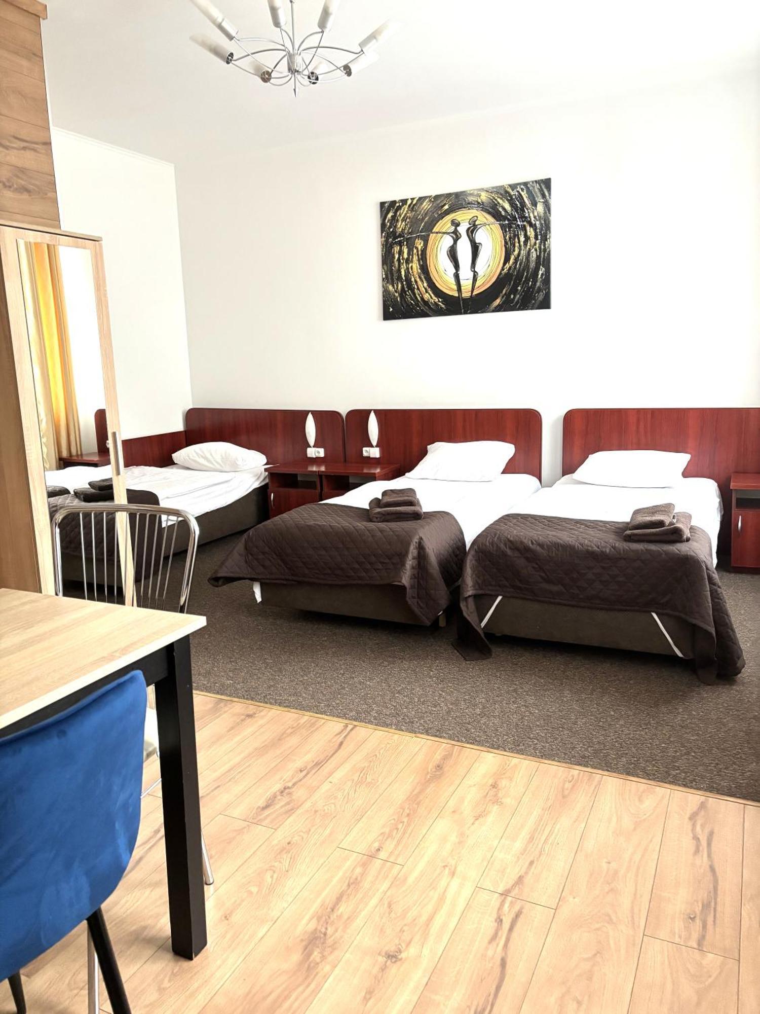 Victoria 3* Warsaw