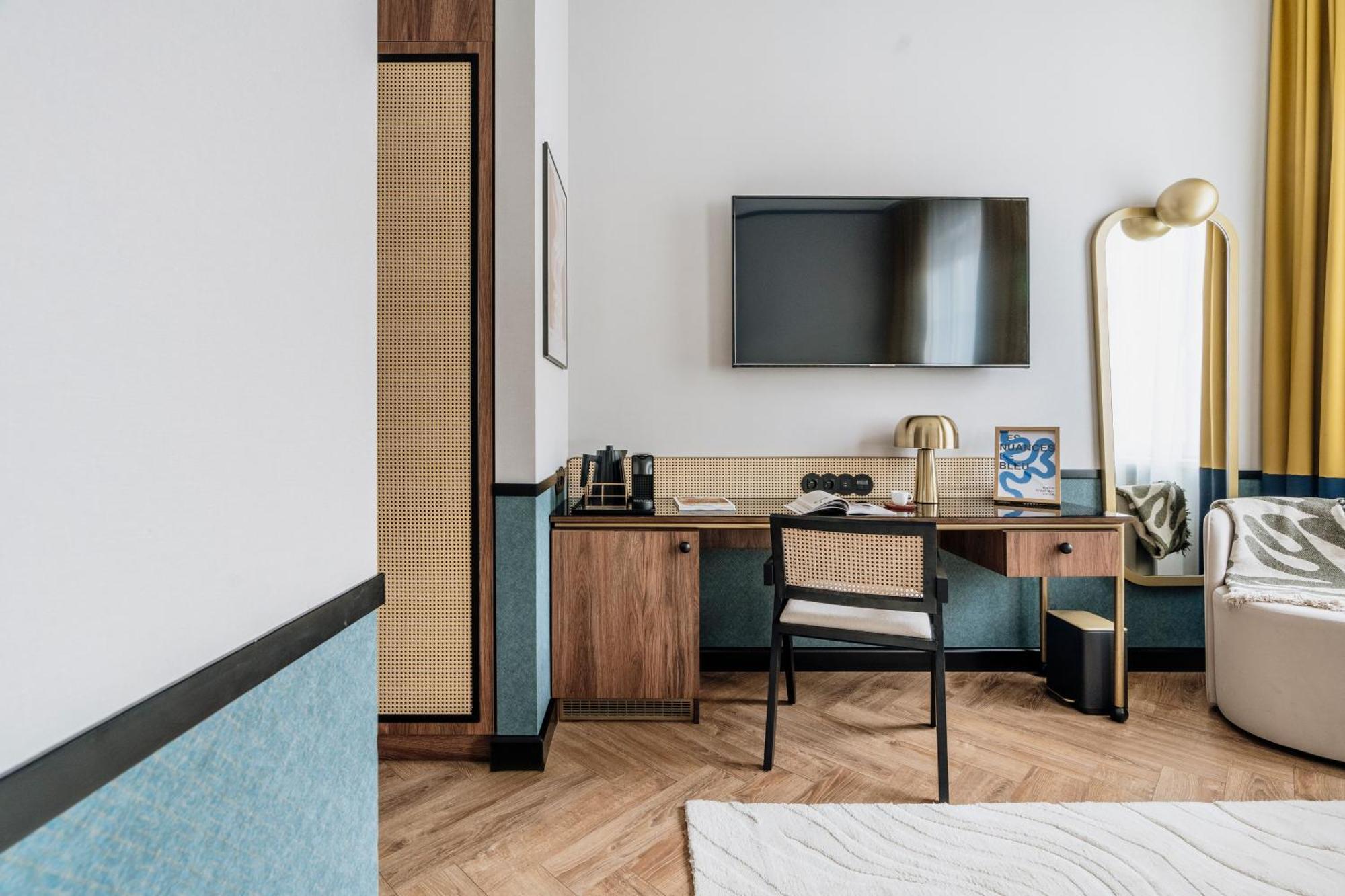 Colette - Loftaffair Collection Hotel *