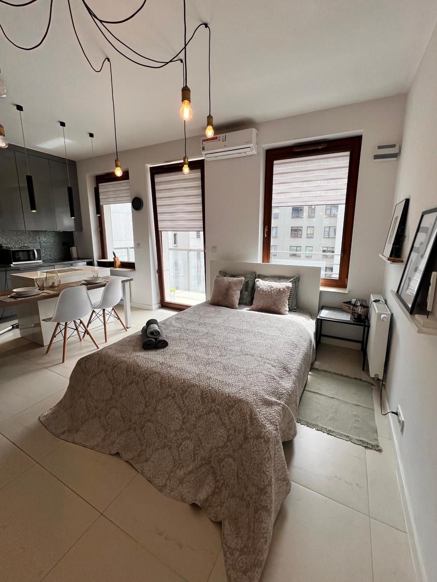 Close To Chopin Airport, Moduo Cybernetyki, Free Parking By Cosmo Spirit * Warsaw