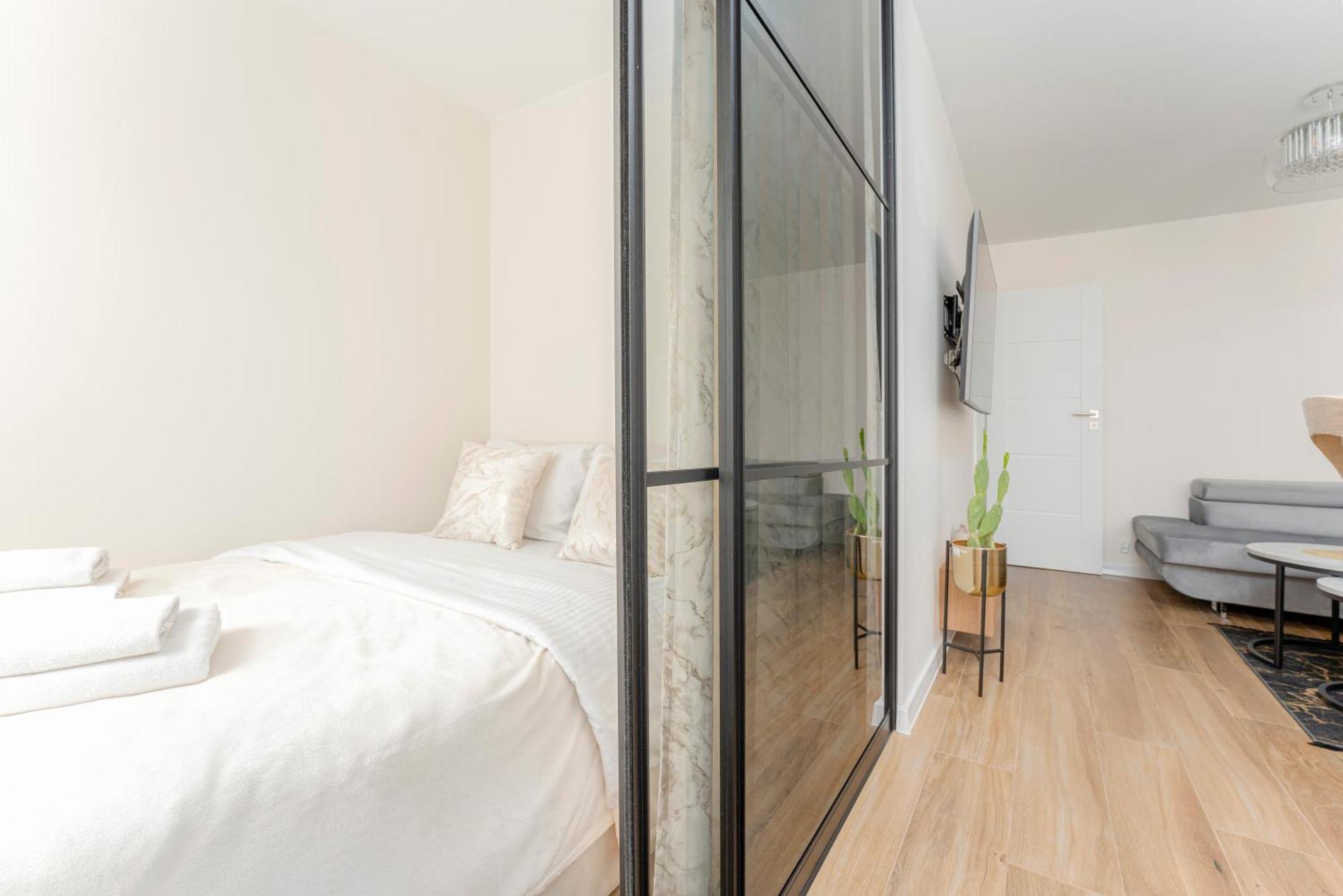 Apartment Jerozolimskie Premium