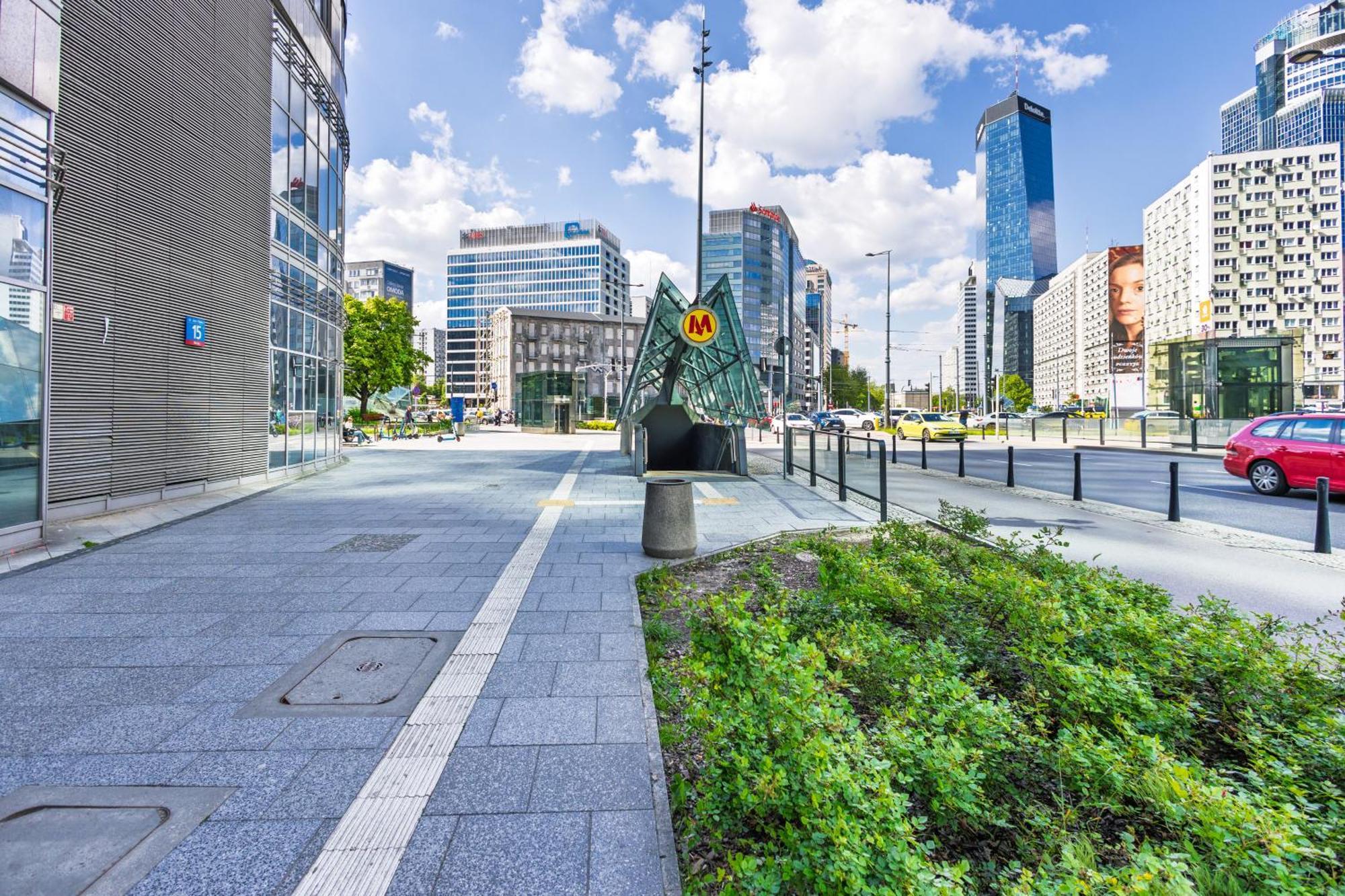 Center Sliska 60 * Warsaw