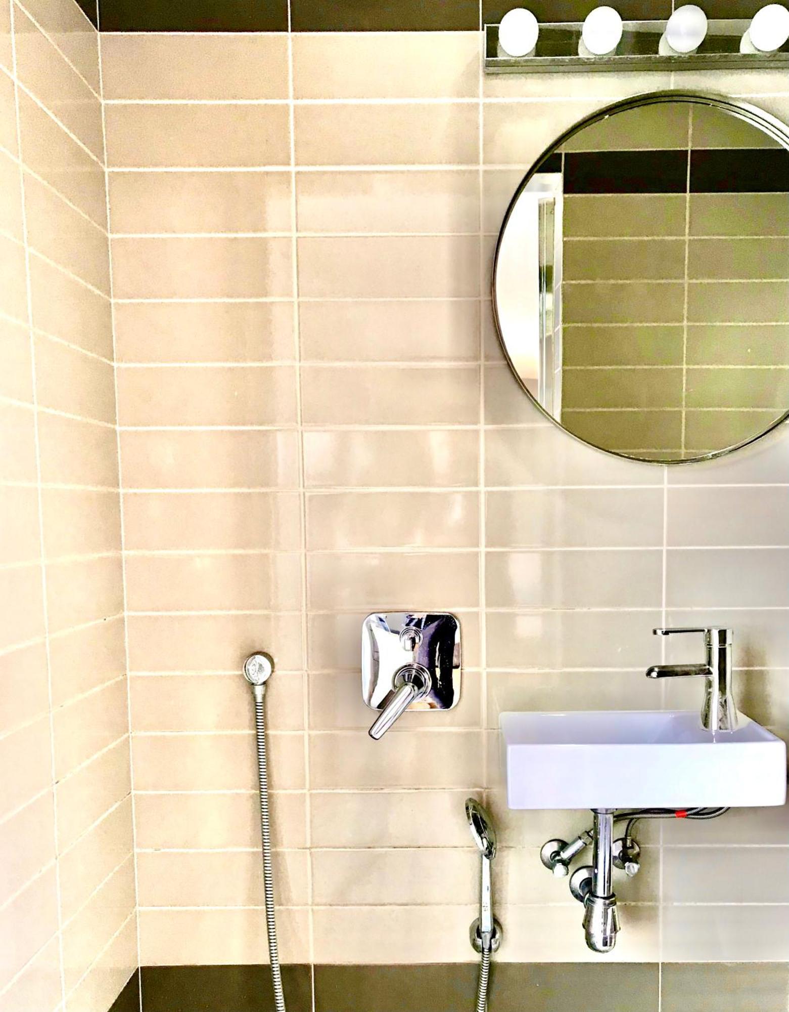 Apartel Wilcza8 Minimalist Location Apartment Warsaw