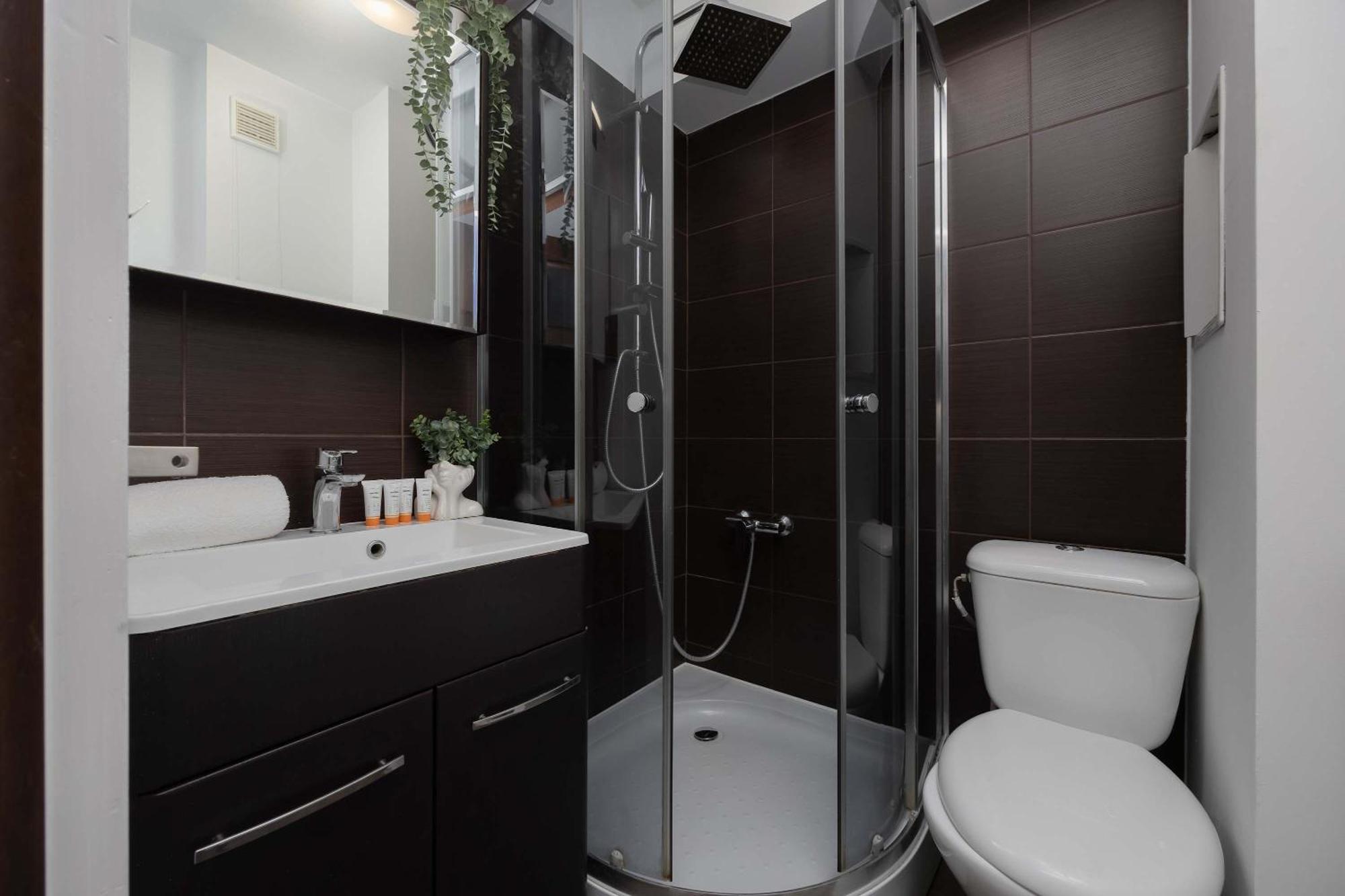 Apartment Salezego With Balcony Near Pge Narodowy By Renters Warsaw