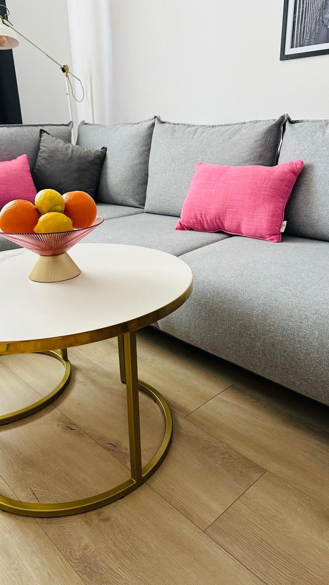 Plac Zbawiciela Apartment Warsaw