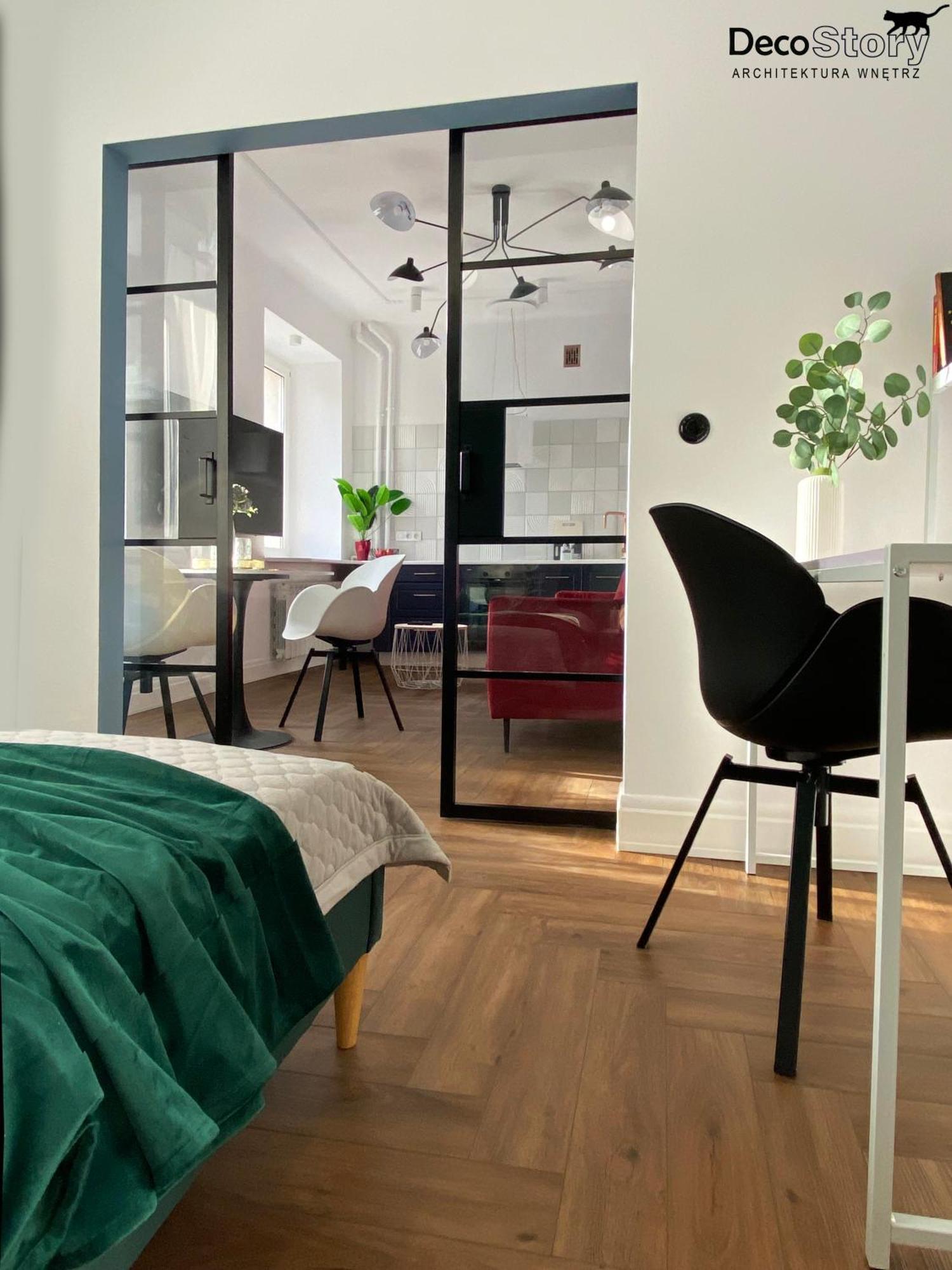 Apartment Designer' S By Center, 2